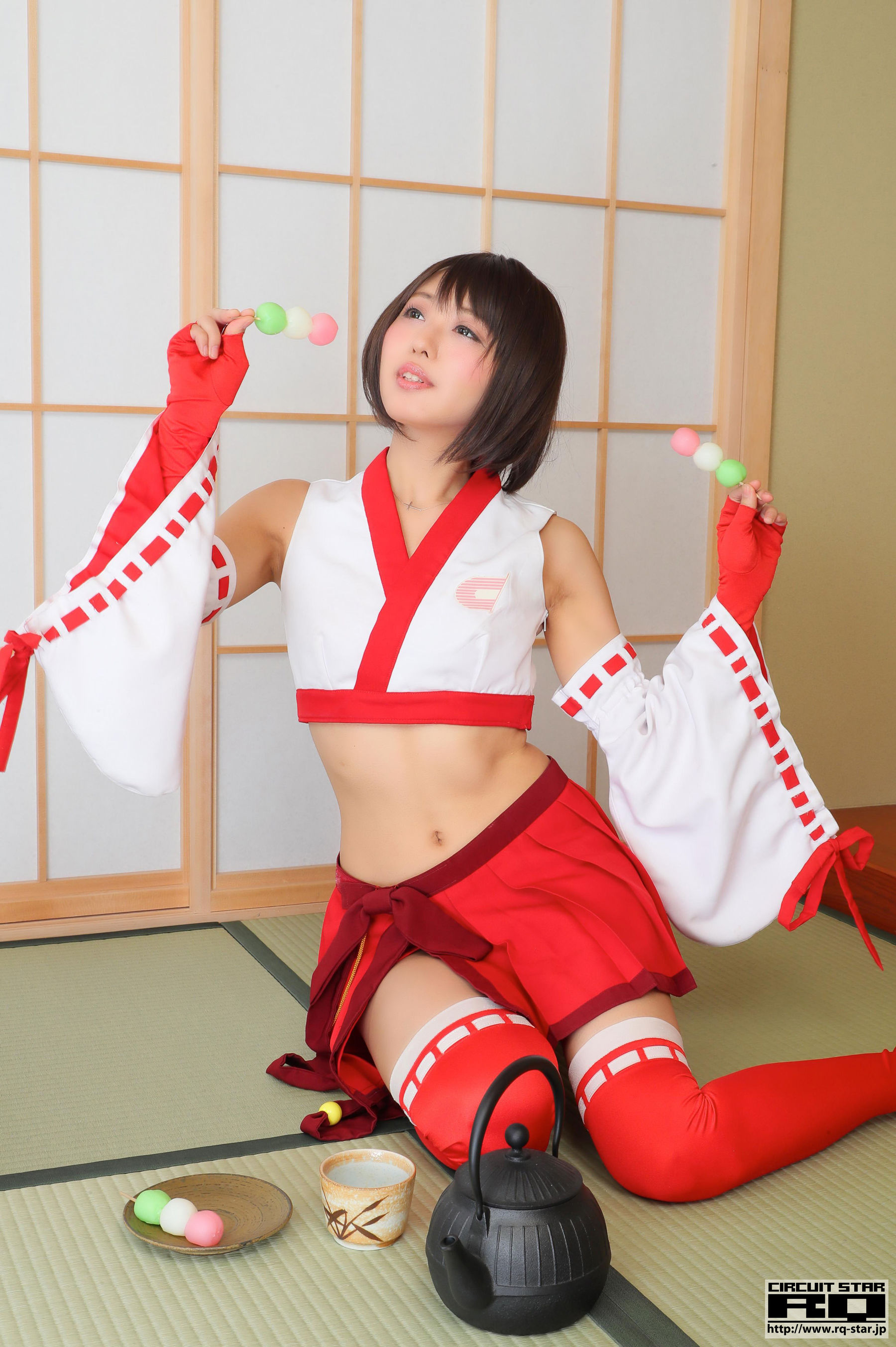 [RQ-STAR] Ahane 亜羽音 Race Queen 2