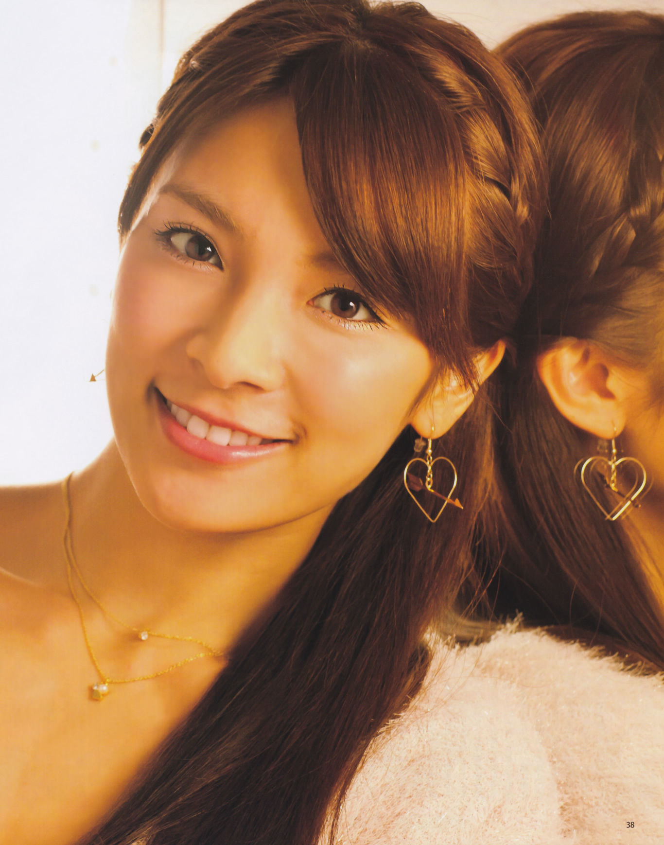 [Bomb Magazine] 2013年No.03 渡边麻友 秋元才加 AKB48