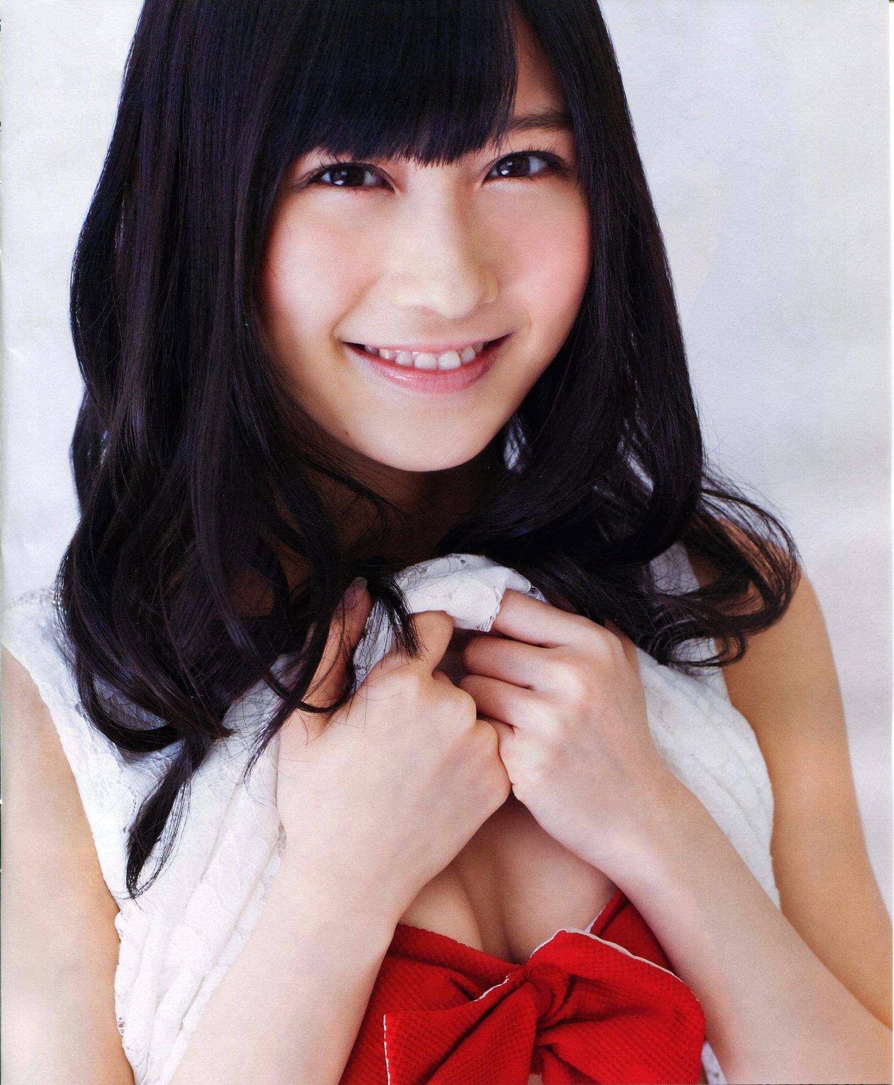 [Bomb Magazine] 2013年No.11 NMB48 向田茉夏