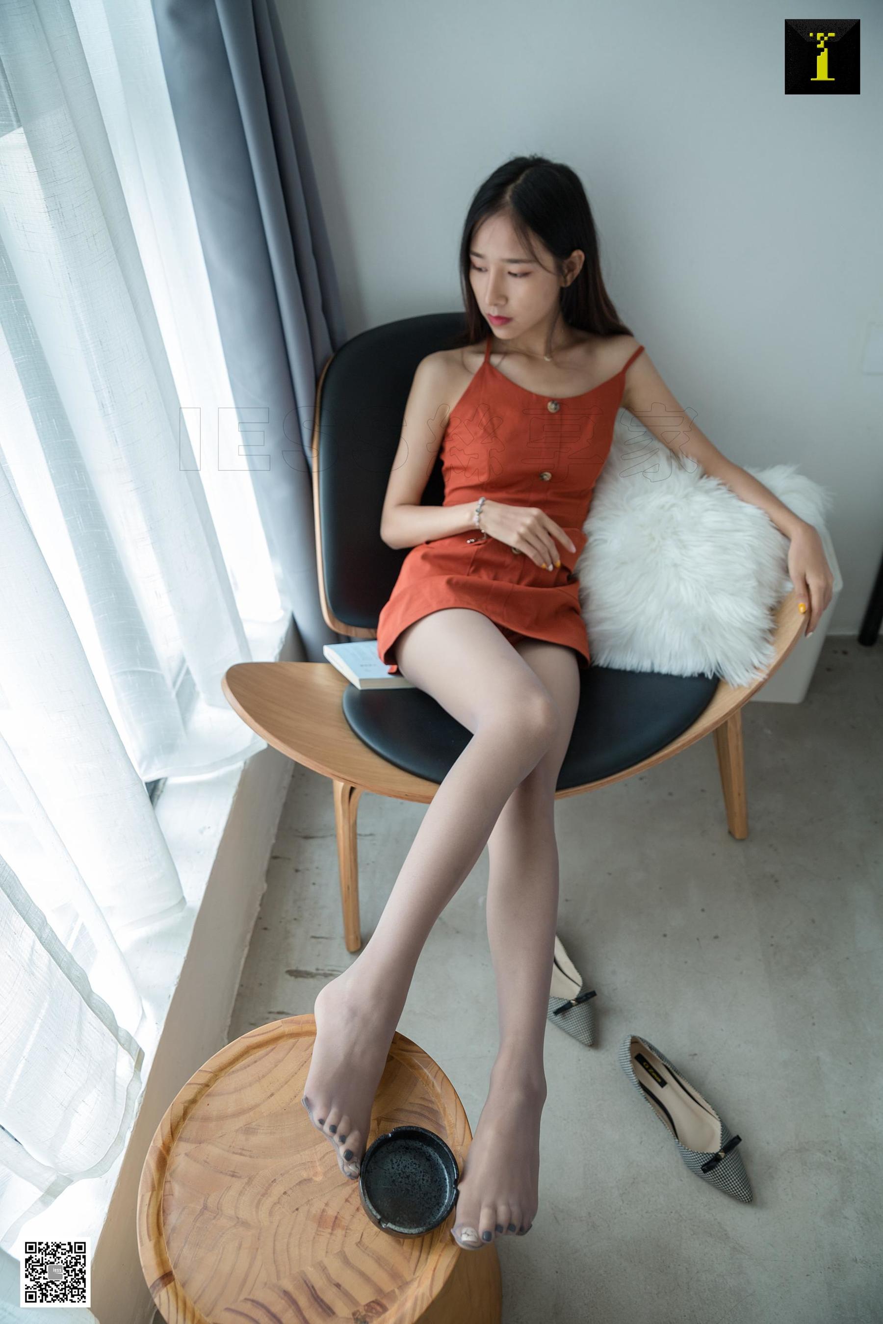 [IESS异思趣向] 模特：美子 《暖色调的美子》