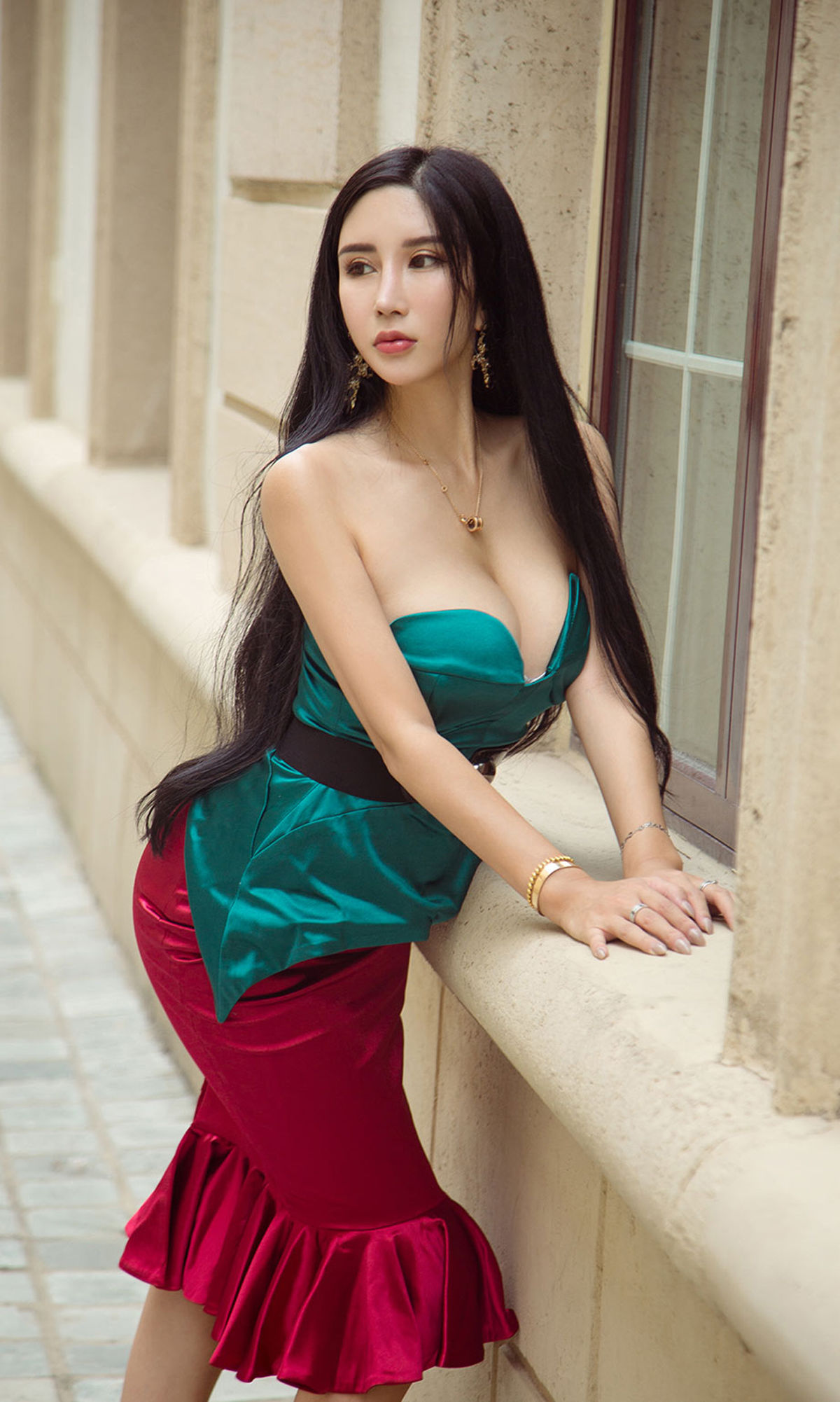[尤果圈爱尤物] No.1559 Tina&艾霓莎&失忆&Vicky&李美熙&苏小曼 情人画报