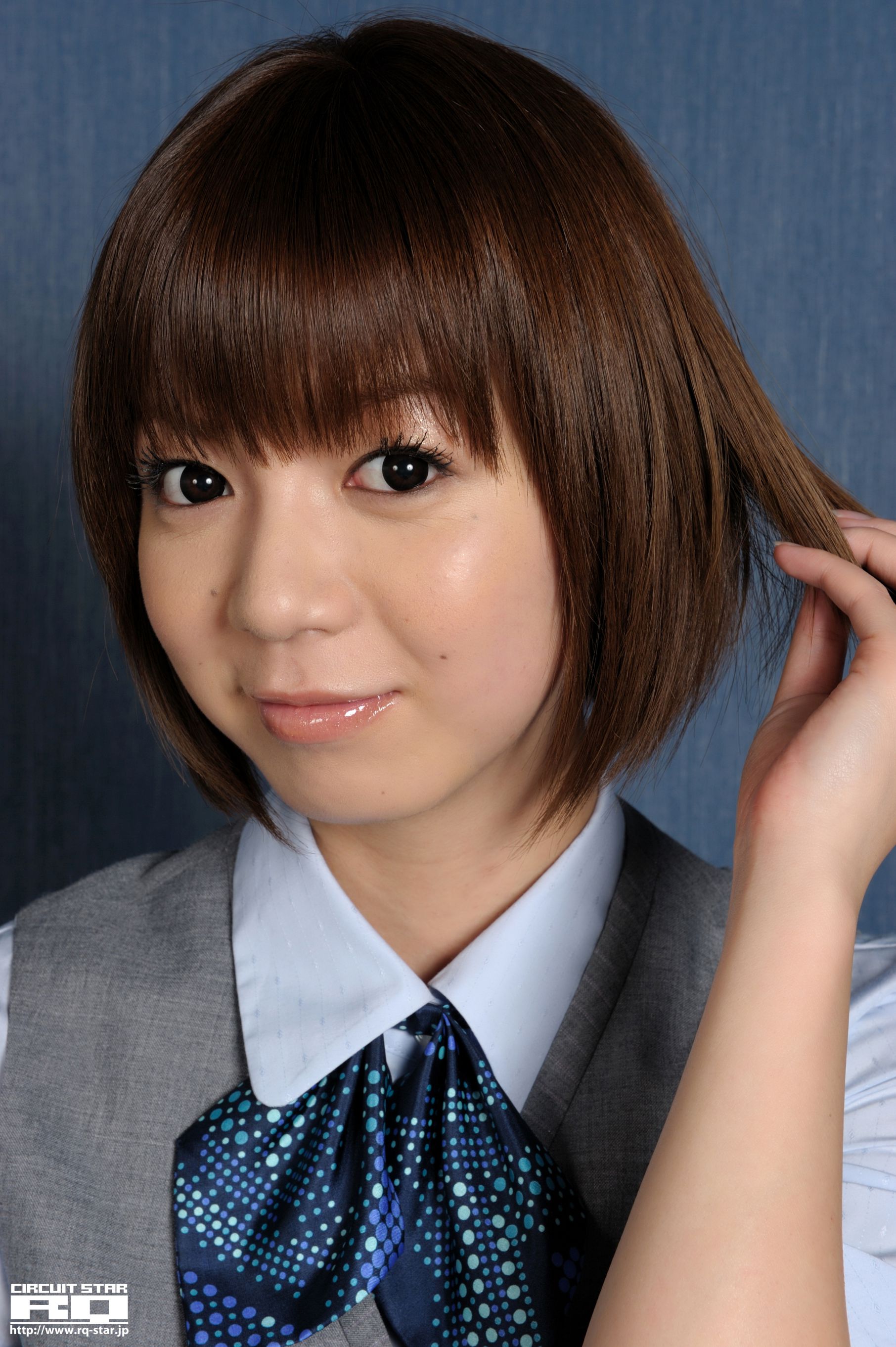 [RQ-STAR] NO.00318 Chiharu Mizuno 水野ちはる Office Lady 写真集