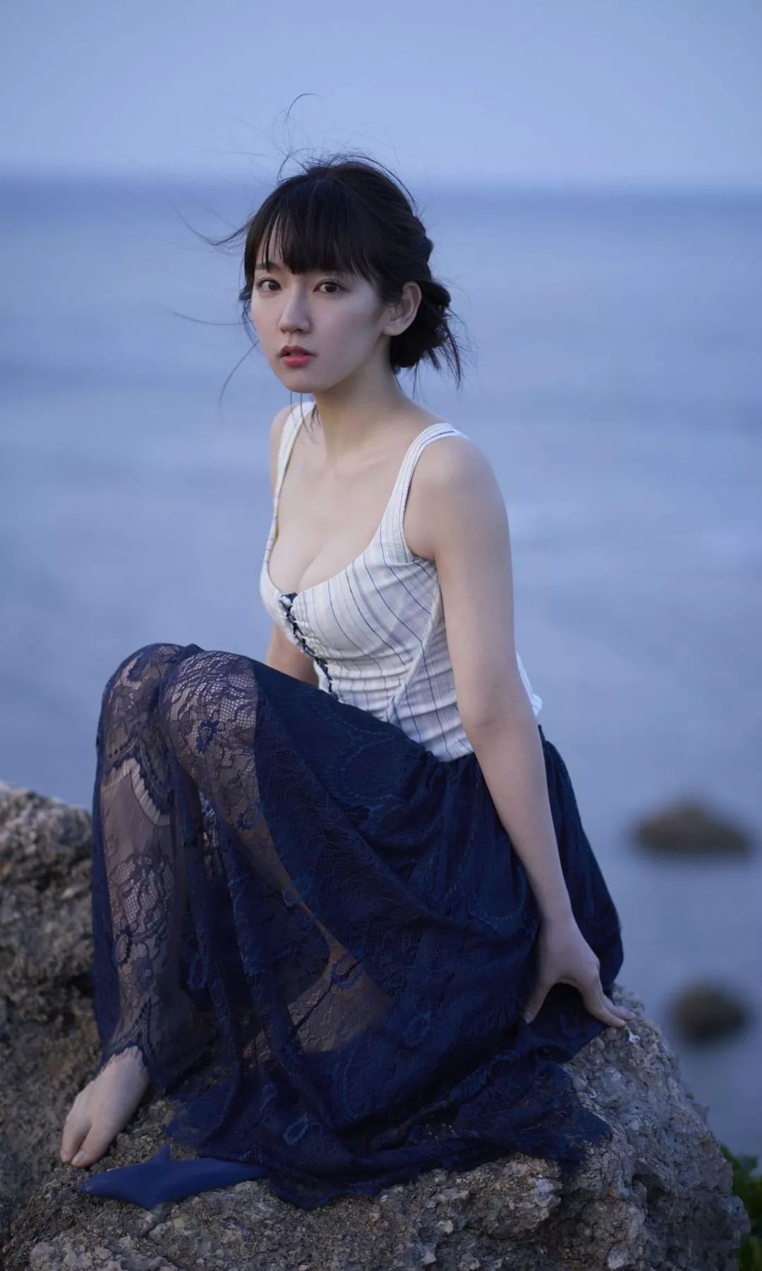 吉岡里帆 「ロングロングバケーション」(Kindle)