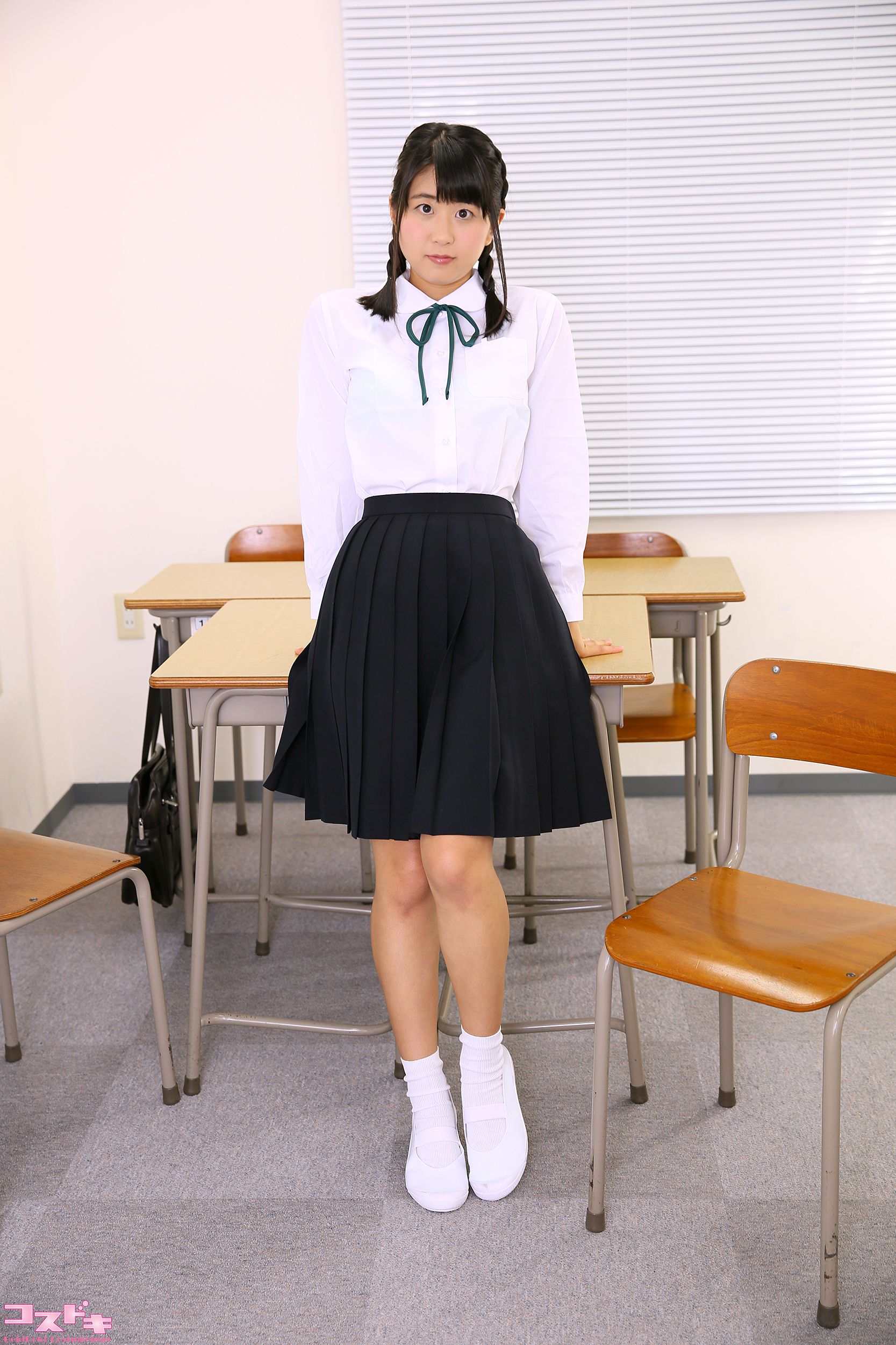 [Cosdoki] Marin Asuka 浅倉真凛 asakuramarin_pic_seifukulong1