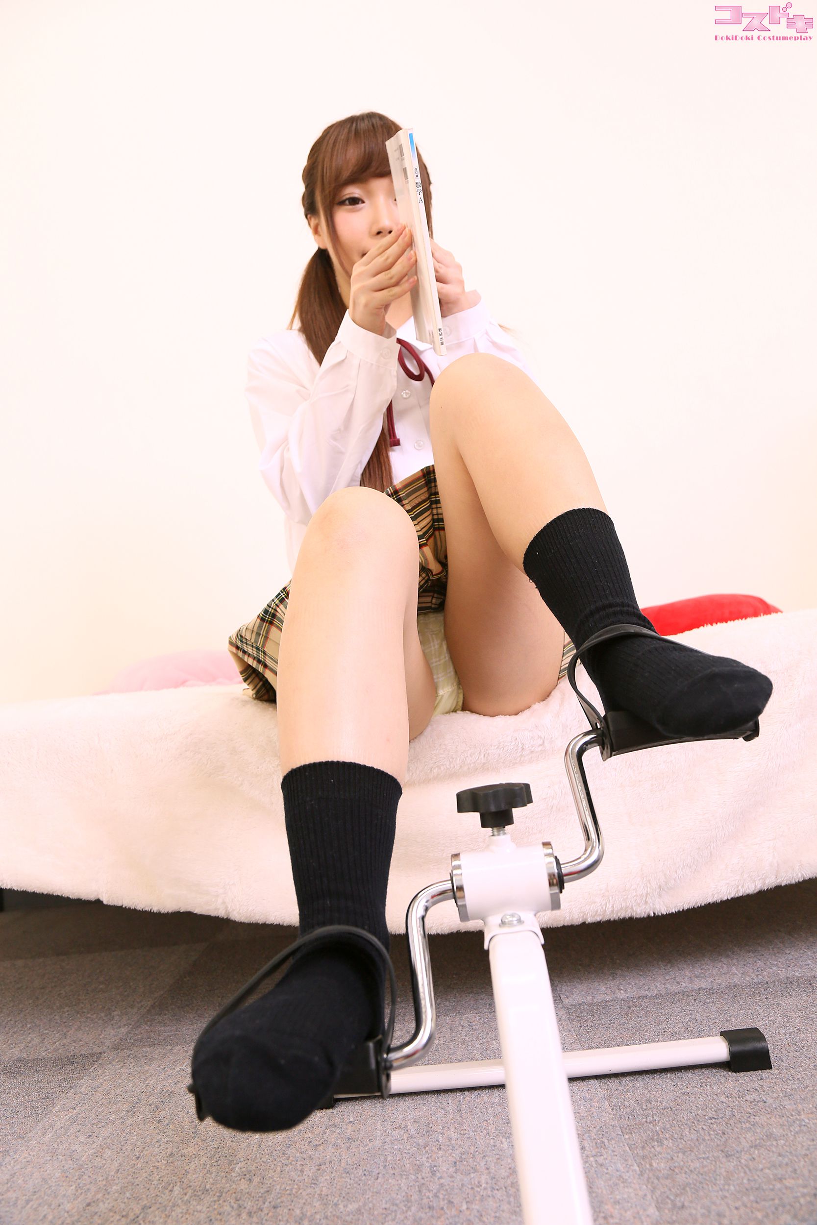 [Cosdoki] Miki Aise 愛瀬美希 aisemiki_pic_seifuku1