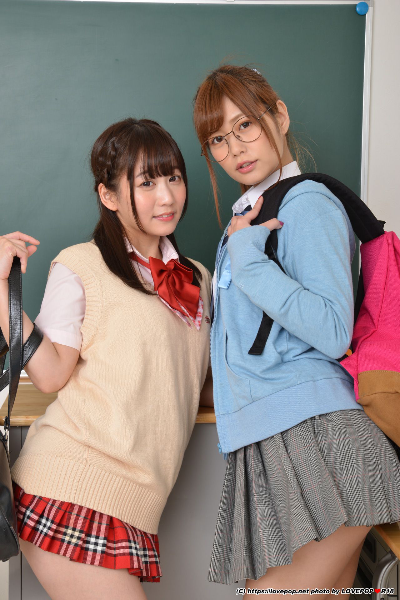 [LOVEPOP] 紺野ひかる&篠宮ゆり Photoset 01