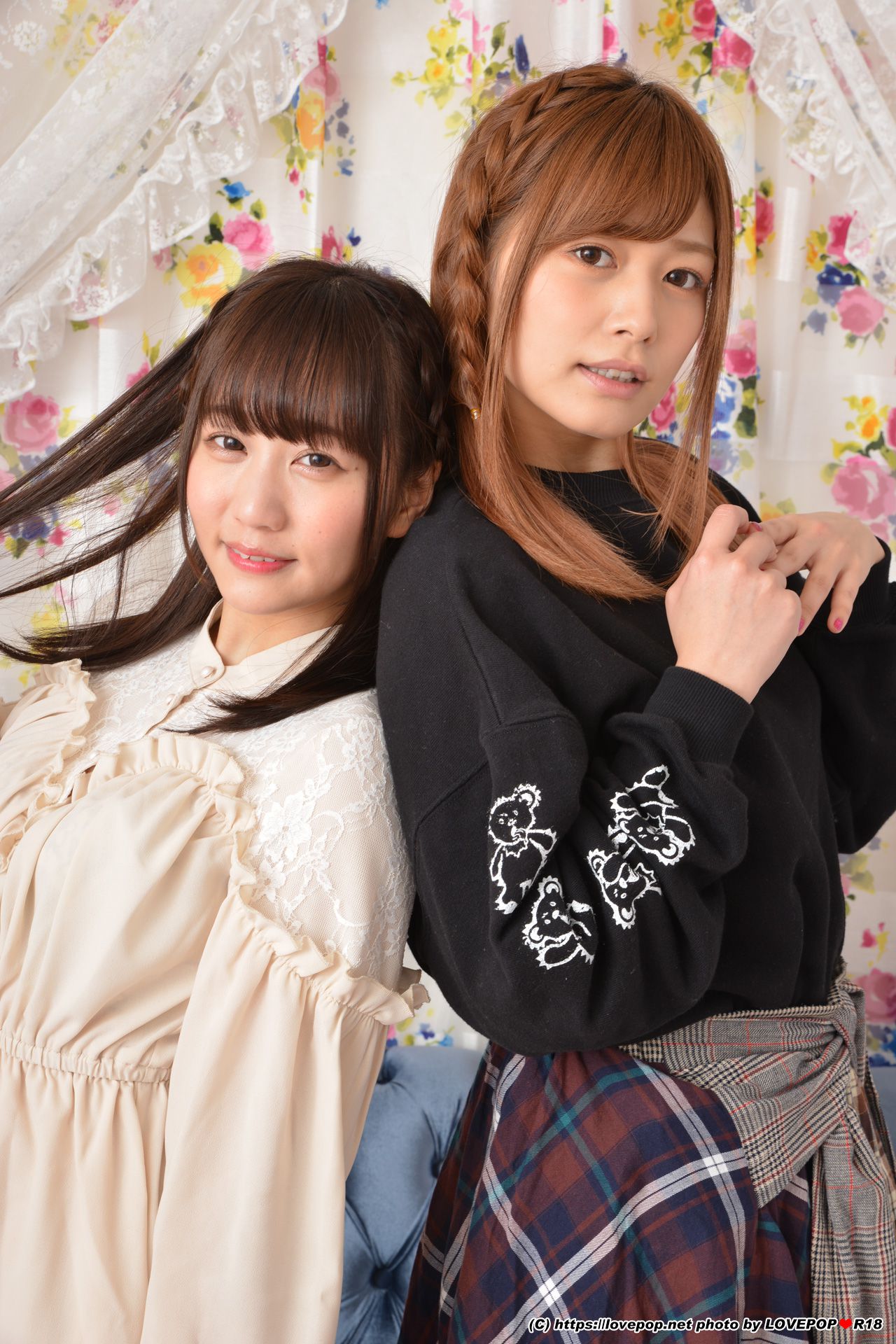 [LOVEPOP] 紺野ひかる&篠宮ゆり Photoset 04