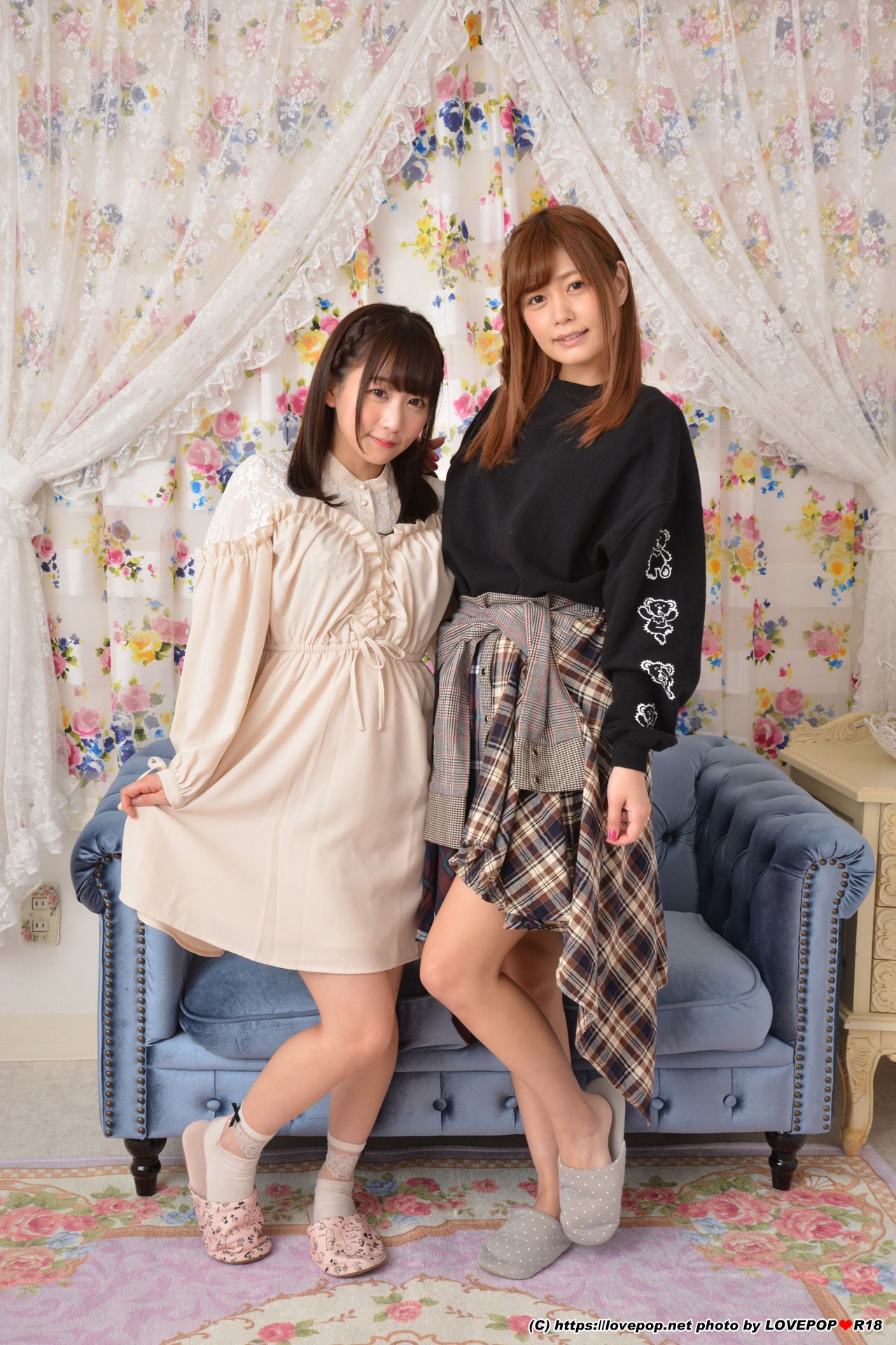 [LOVEPOP] 紺野ひかる&篠宮ゆり Photoset 04