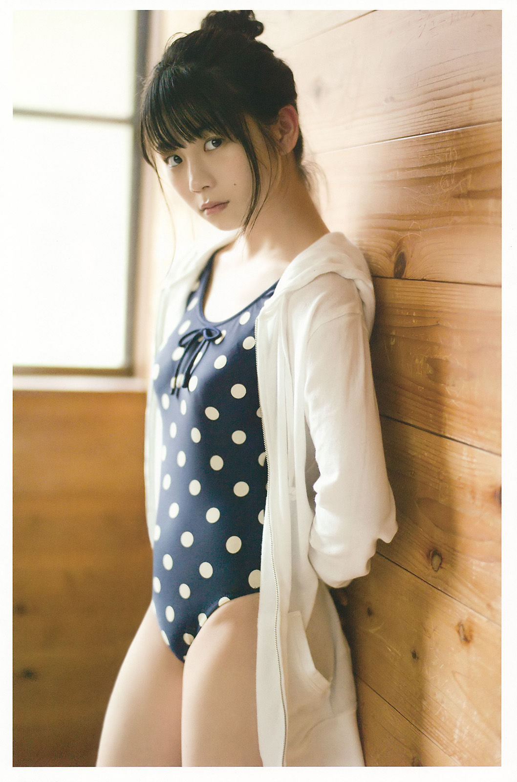 [Young Gangan] 2017年No.09 小畑優奈 久保ユリカ