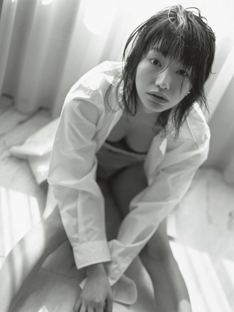 [Wanibooks] NO.03 Kaori Manabe 真锅薰/眞鍋かをり