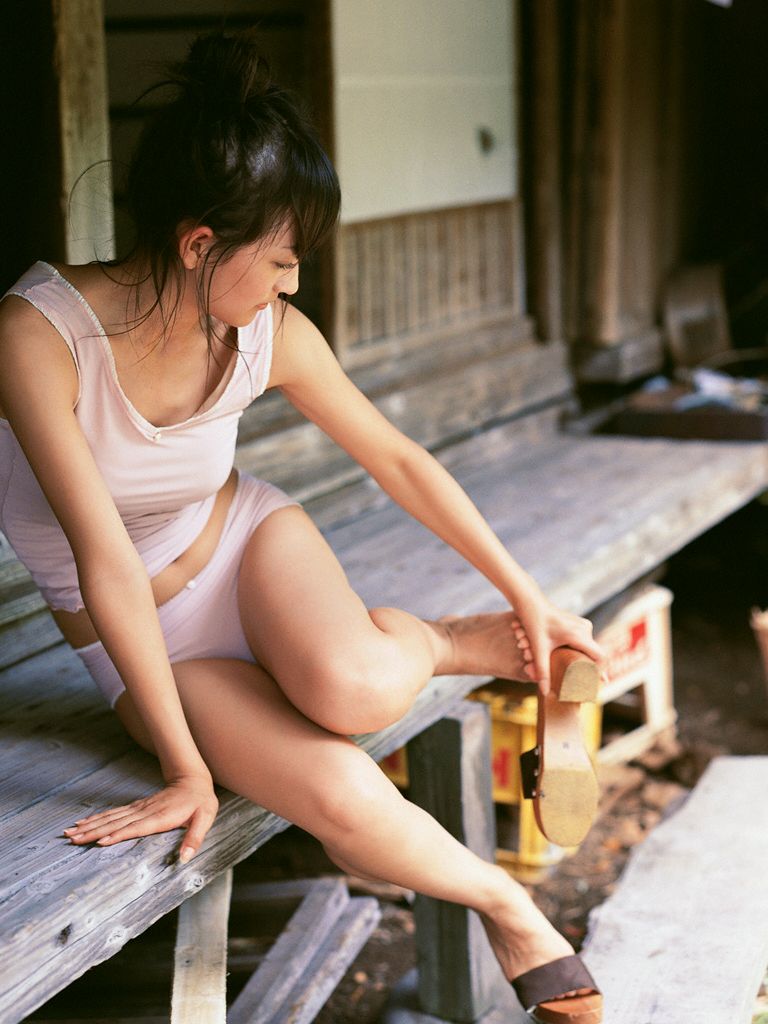 [Wanibooks] NO.10 Ayaka Komatsu 小松彩夏