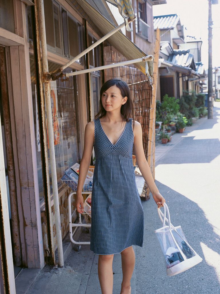 [Wanibooks] NO.10 Ayaka Komatsu 小松彩夏