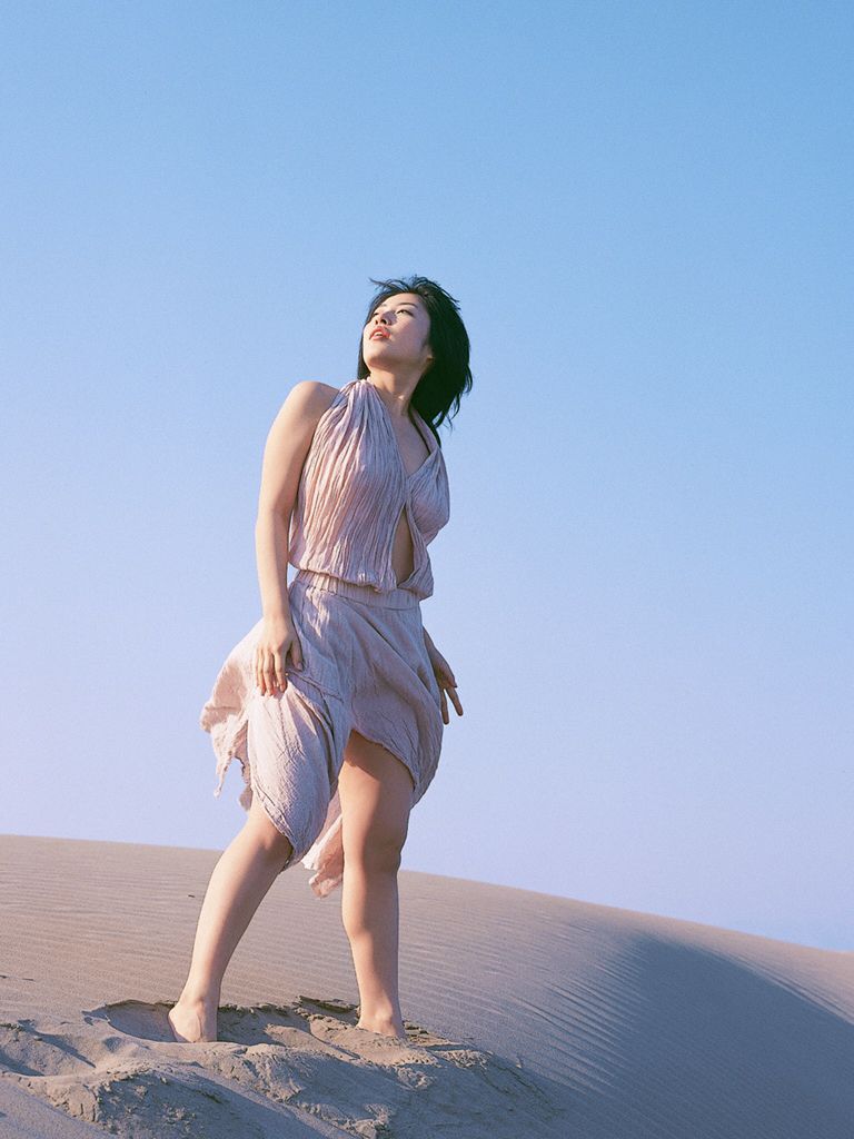 [Wanibooks] NO.15 Hiroko Sato 佐藤寛子