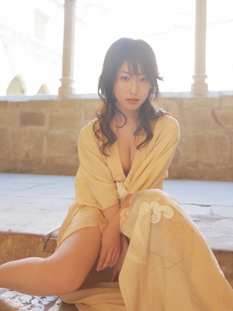 [Wanibooks] NO.15 Hiroko Sato 佐藤寛子