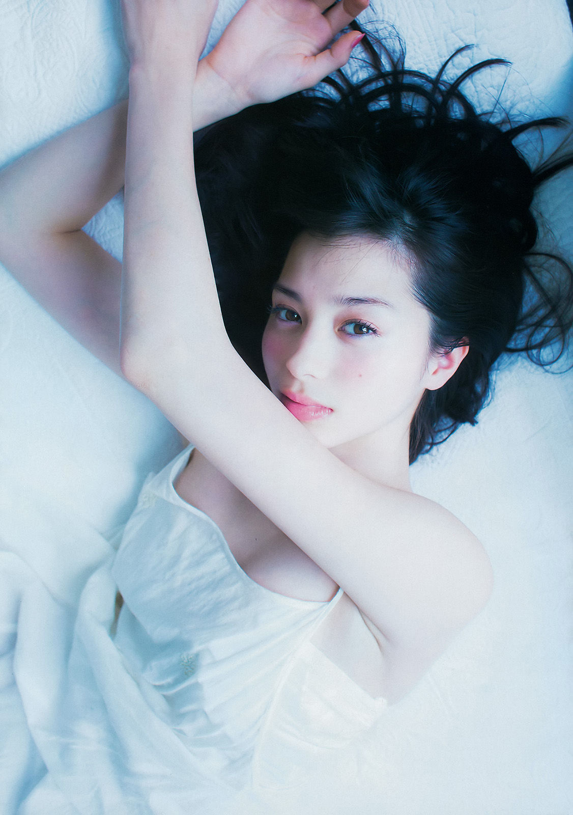 [Young Magazine] 2016年No.10 中条あやみ 朝長美桜
