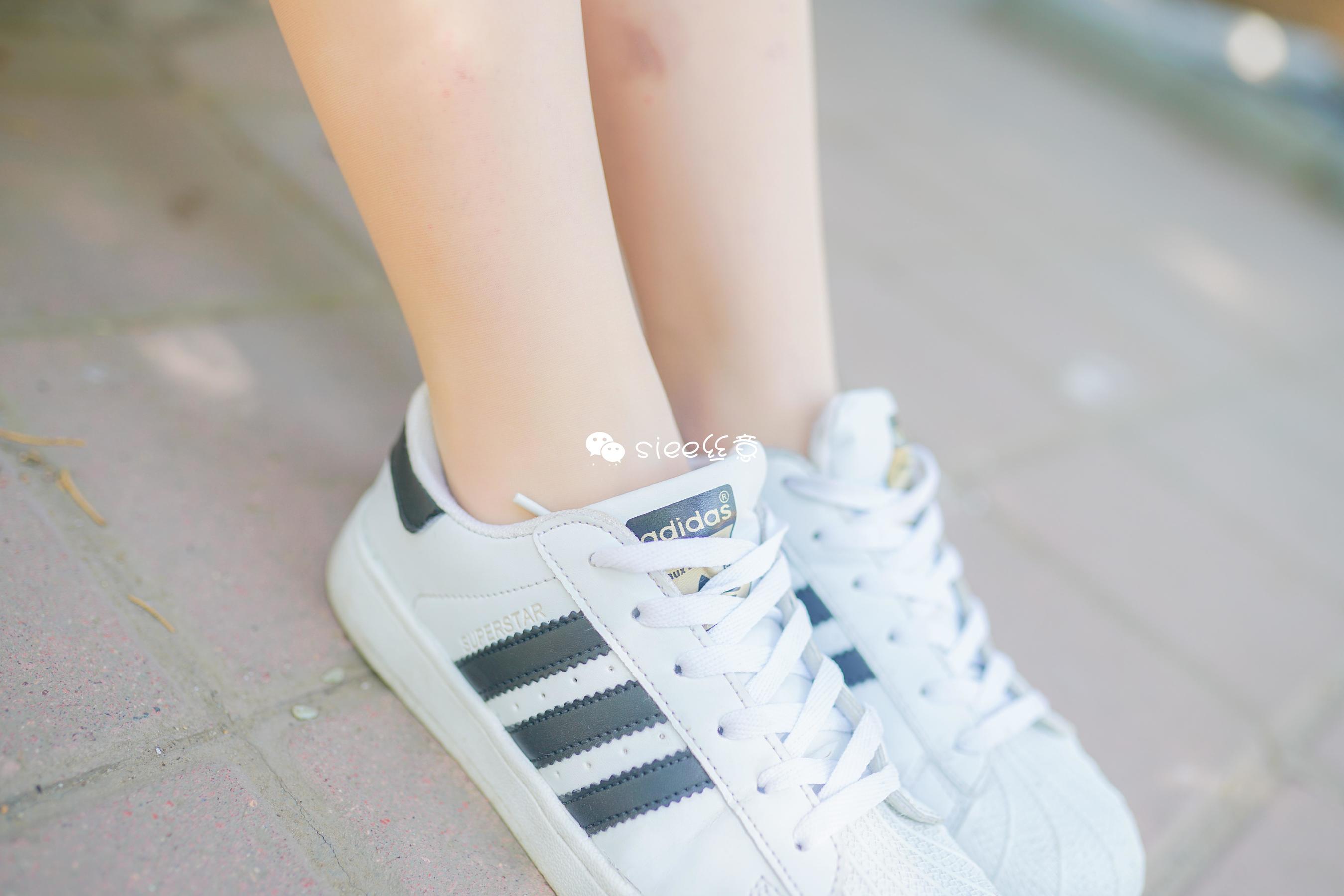 [丝意SIEE] 玲玲 新师妹，仲夏之思