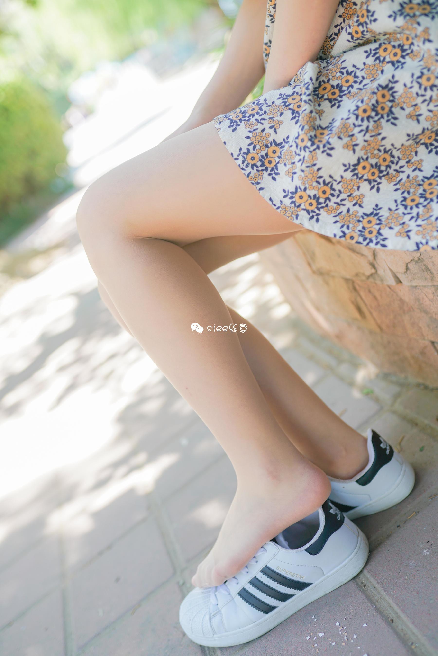[丝意SIEE] 玲玲 新师妹，仲夏之思