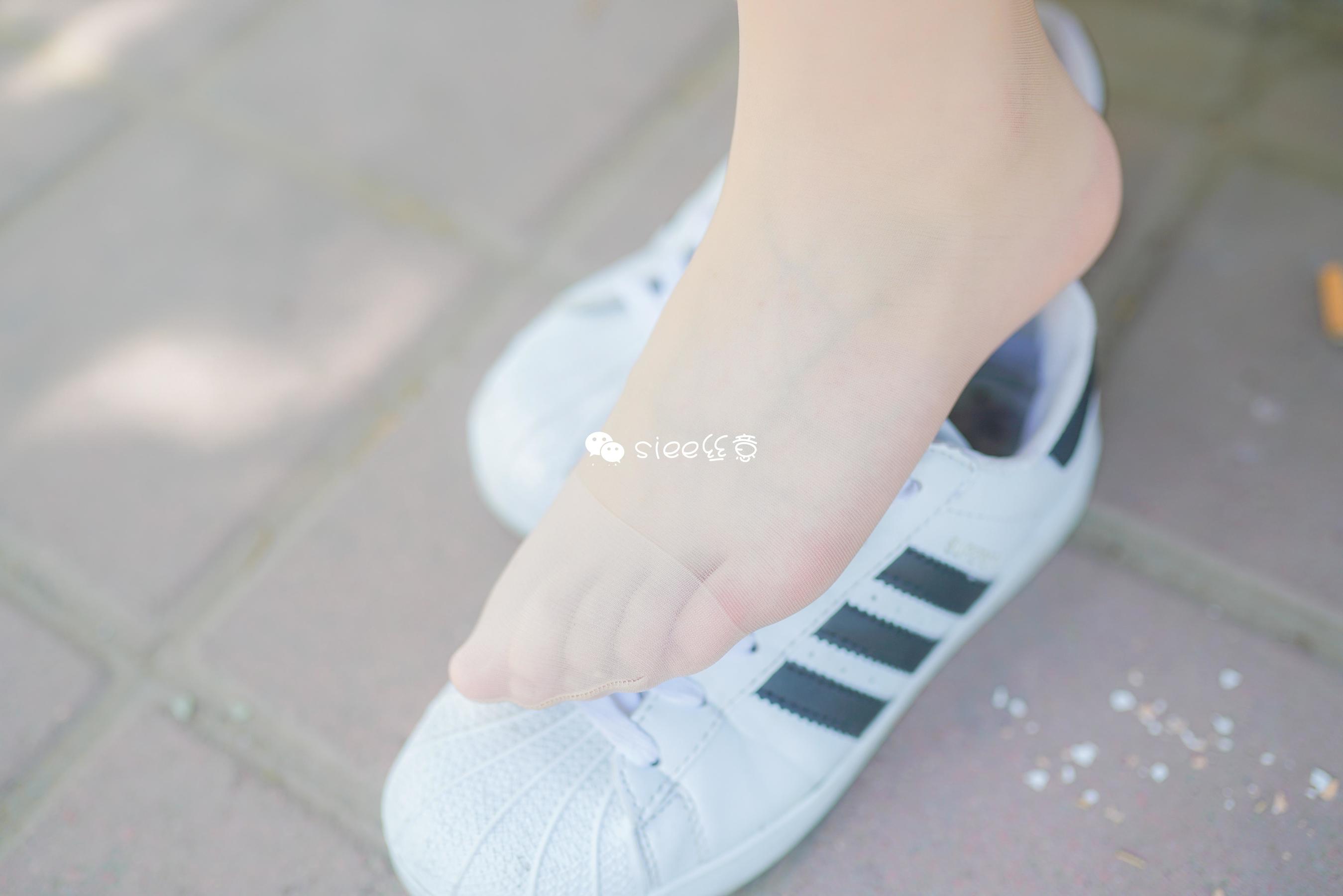 [丝意SIEE] 玲玲 新师妹，仲夏之思