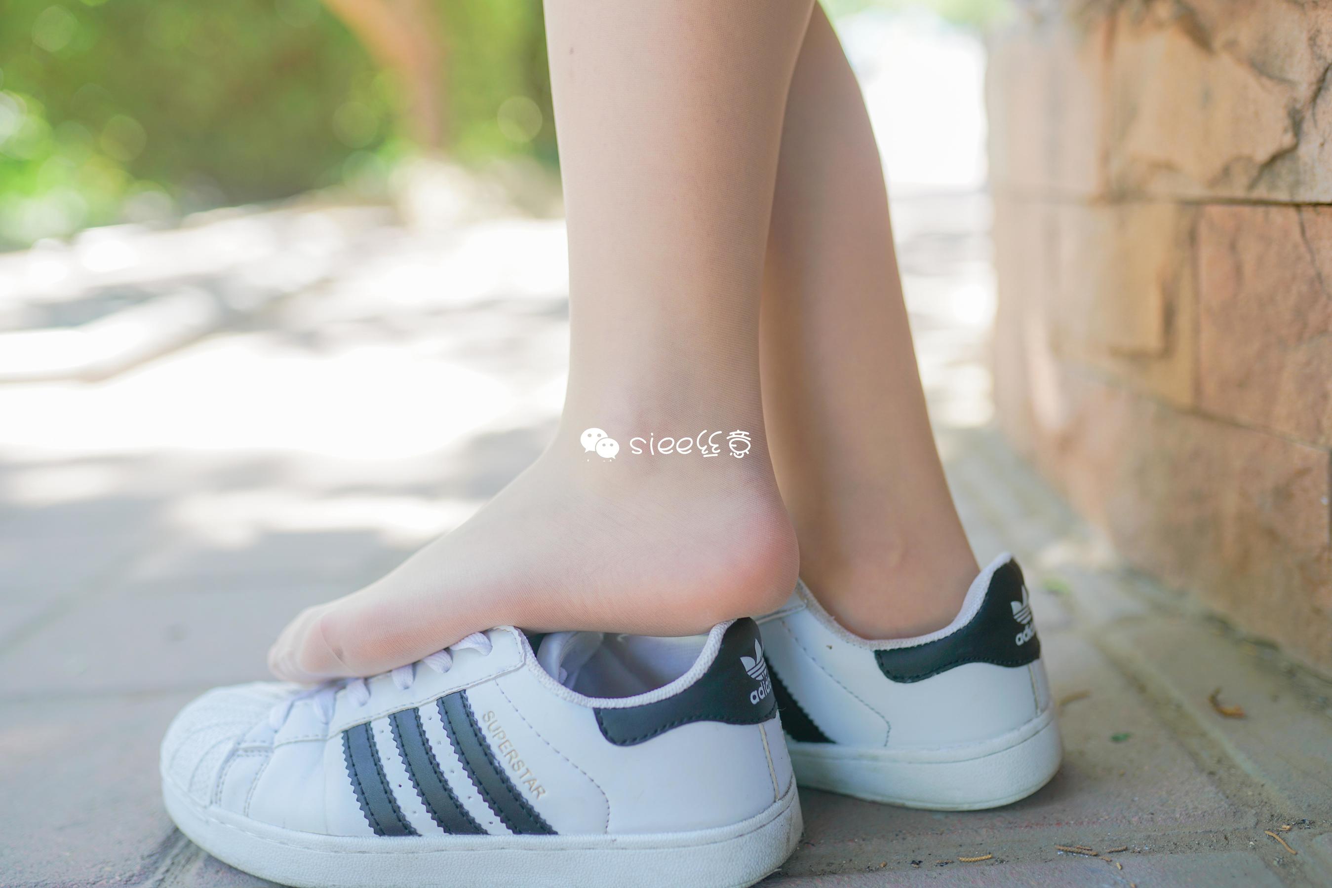 [丝意SIEE] 玲玲 新师妹，仲夏之思