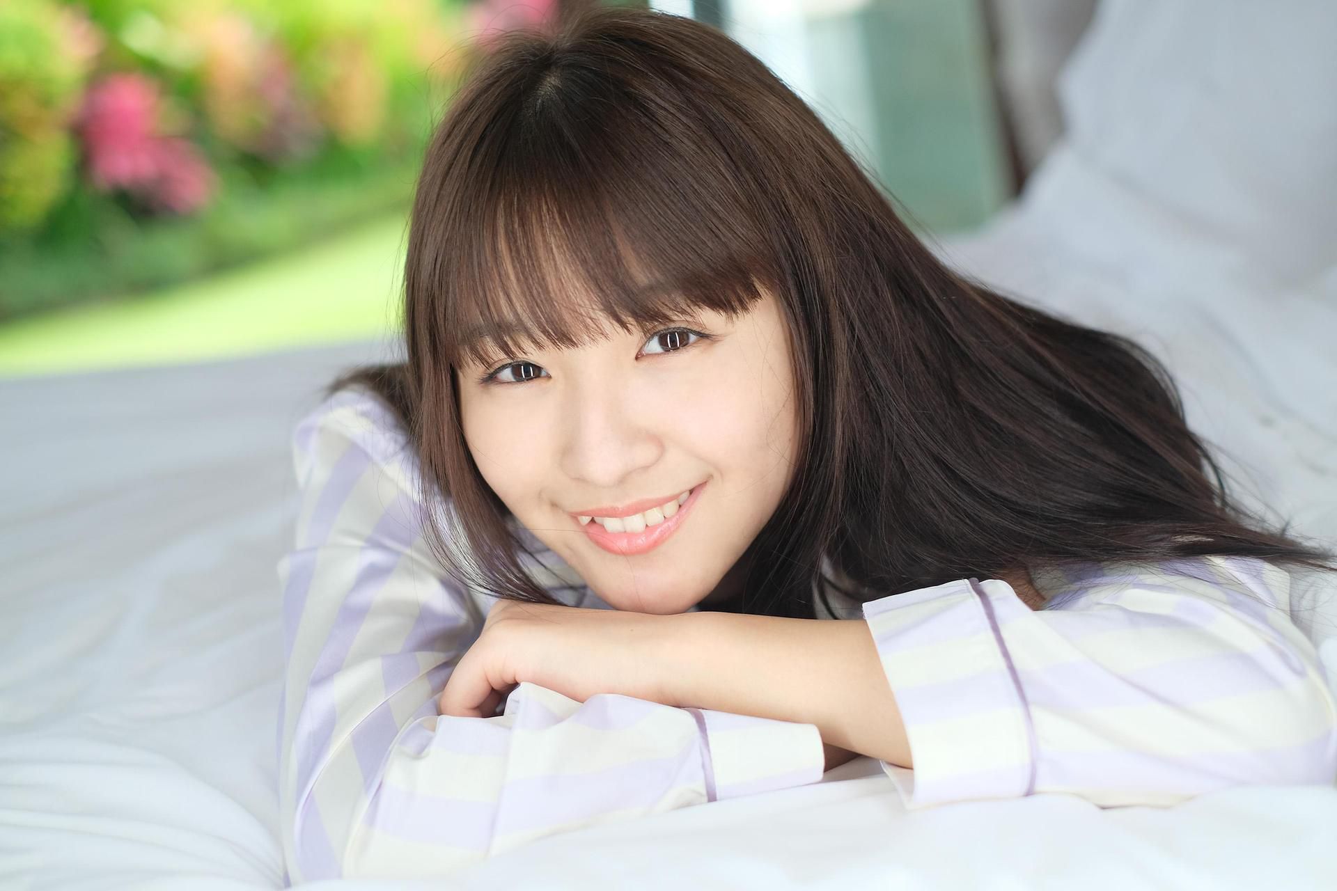 Nana Asakawa 浅川梨奈「お待たせしました！」
