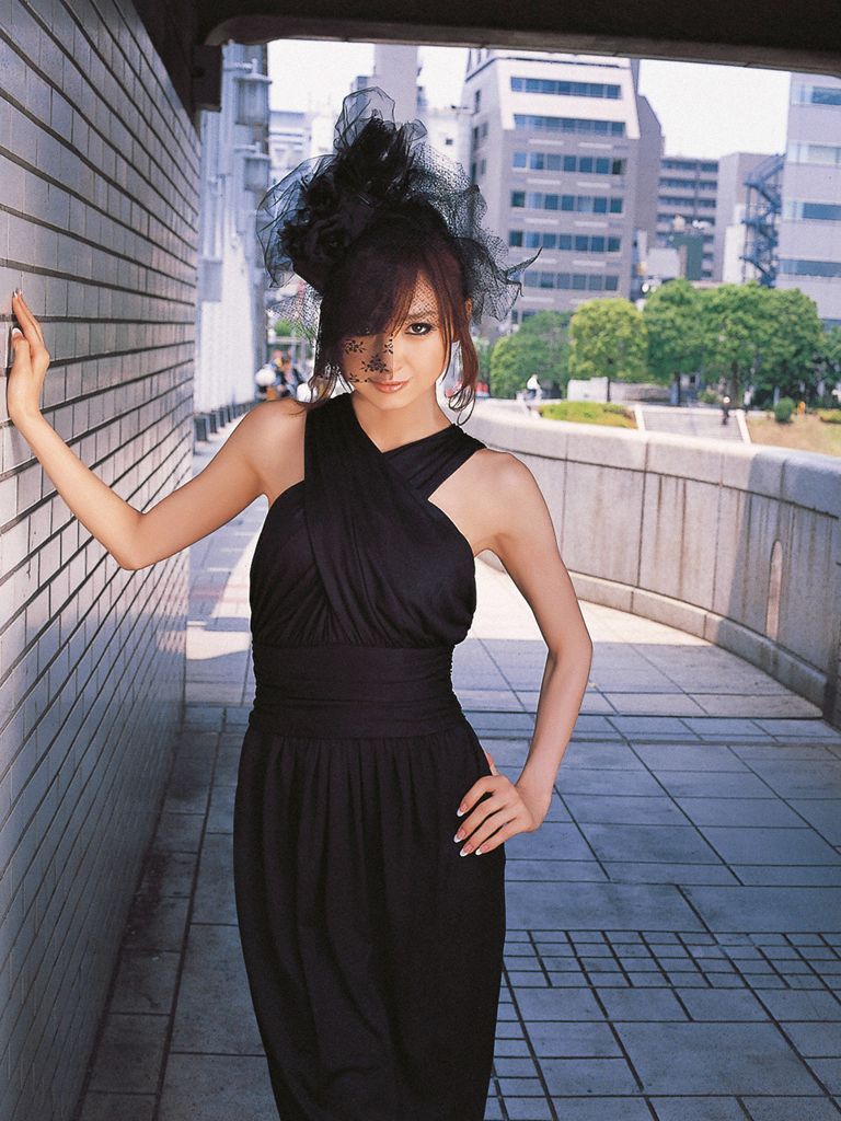 [Wanibooks] NO.51 Mariko Shinoda 篠田麻里子
