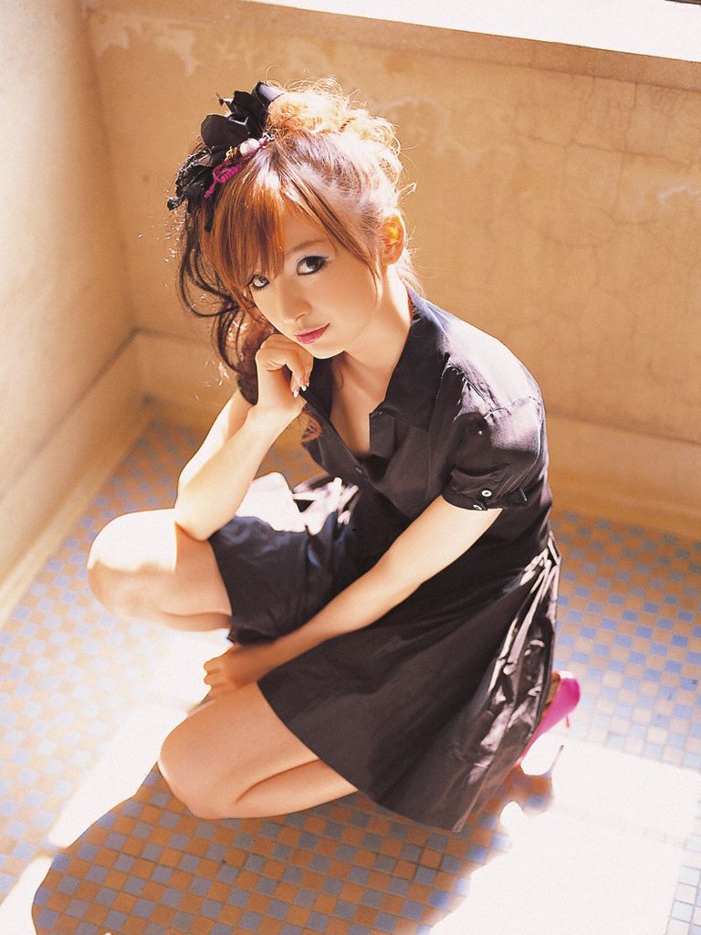 [Wanibooks] NO.51 Mariko Shinoda 篠田麻里子