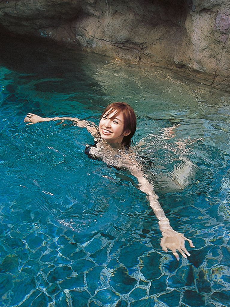 [Wanibooks] NO.51 Mariko Shinoda 篠田麻里子