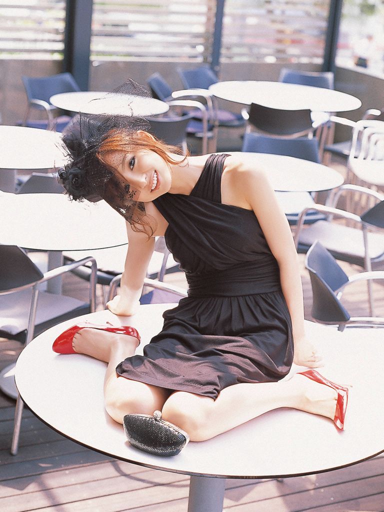 [Wanibooks] NO.51 Mariko Shinoda 篠田麻里子