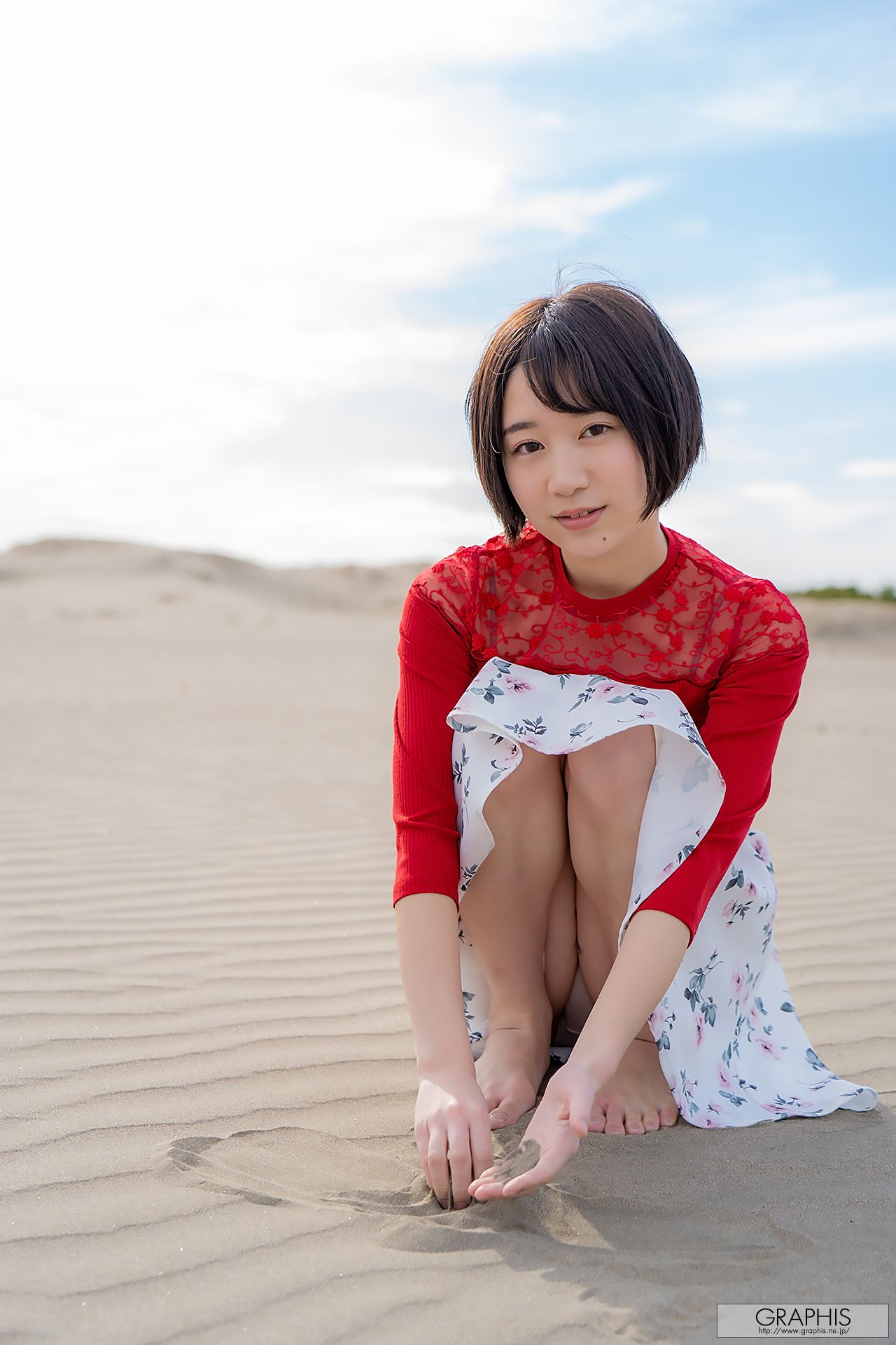 [Graphis] Gals446 Shiho Fujie 藤江史帆 Pele clara