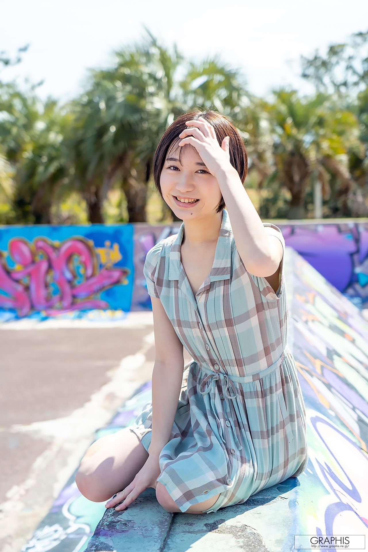[Graphis] Gals446 Shiho Fujie 藤江史帆 Pele clara
