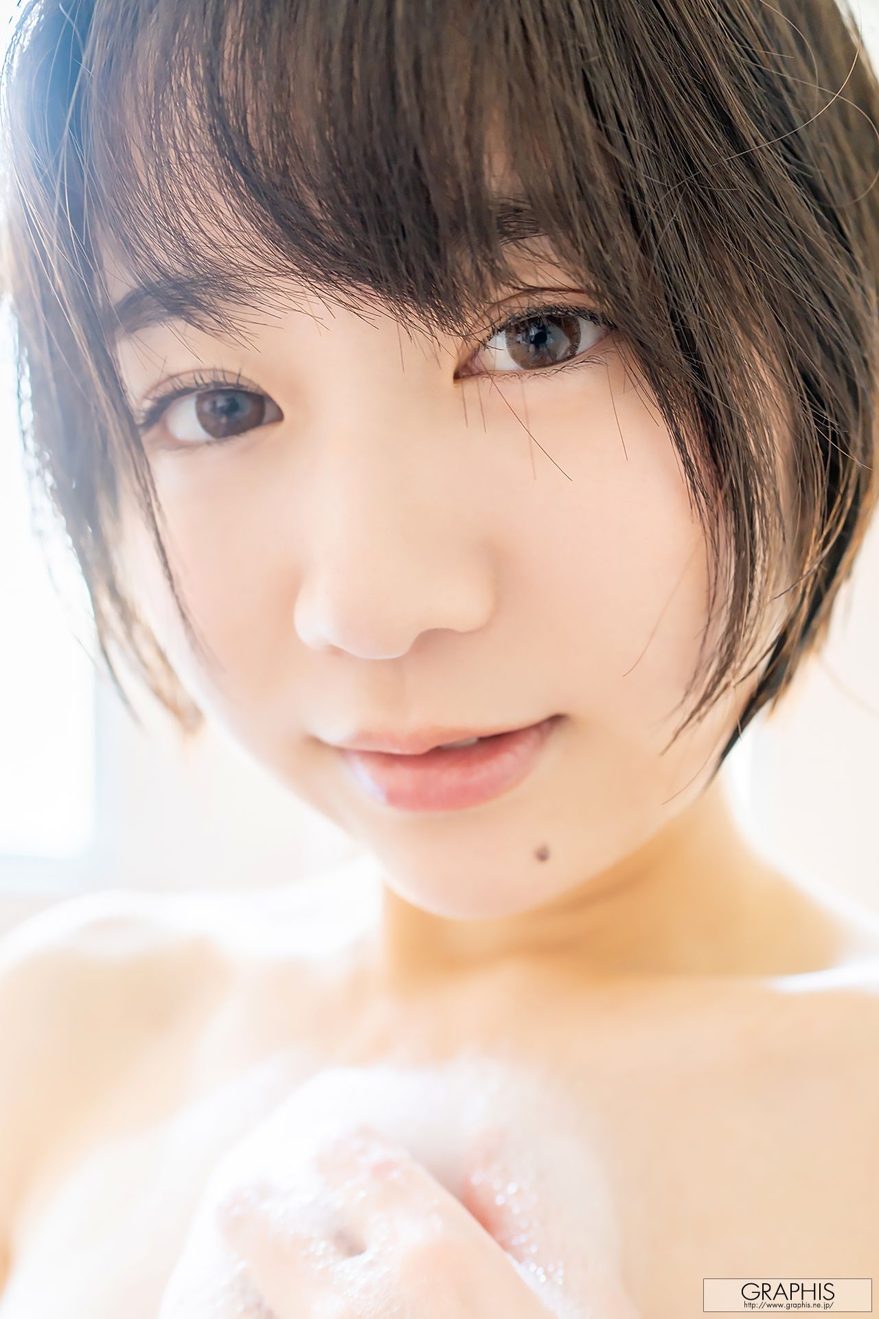 [Graphis] Gals446 Shiho Fujie 藤江史帆 Pele clara