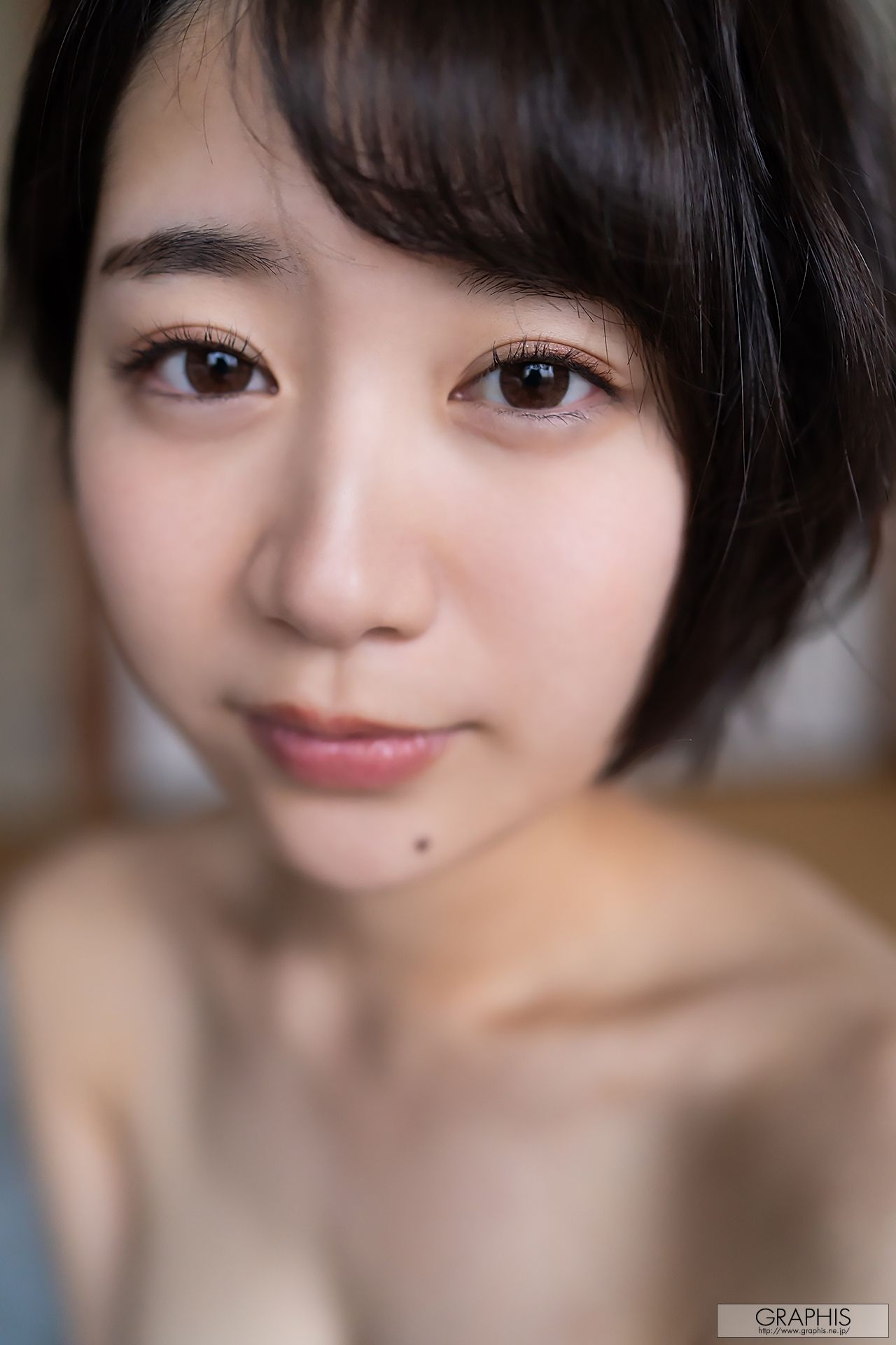 [Graphis] Gals446 Shiho Fujie 藤江史帆 Pele clara