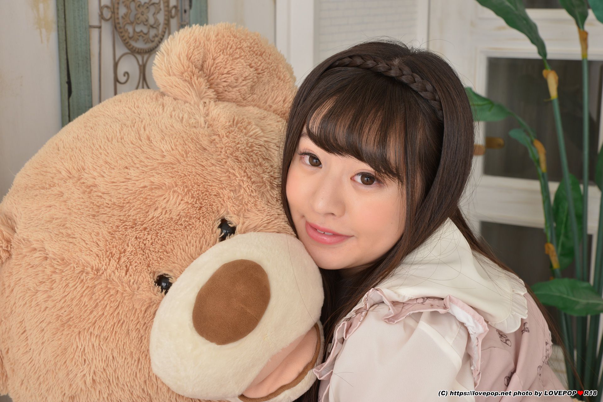 [LOVEPOP] Kanon Momojiri 桃尻かのん Photoset 03