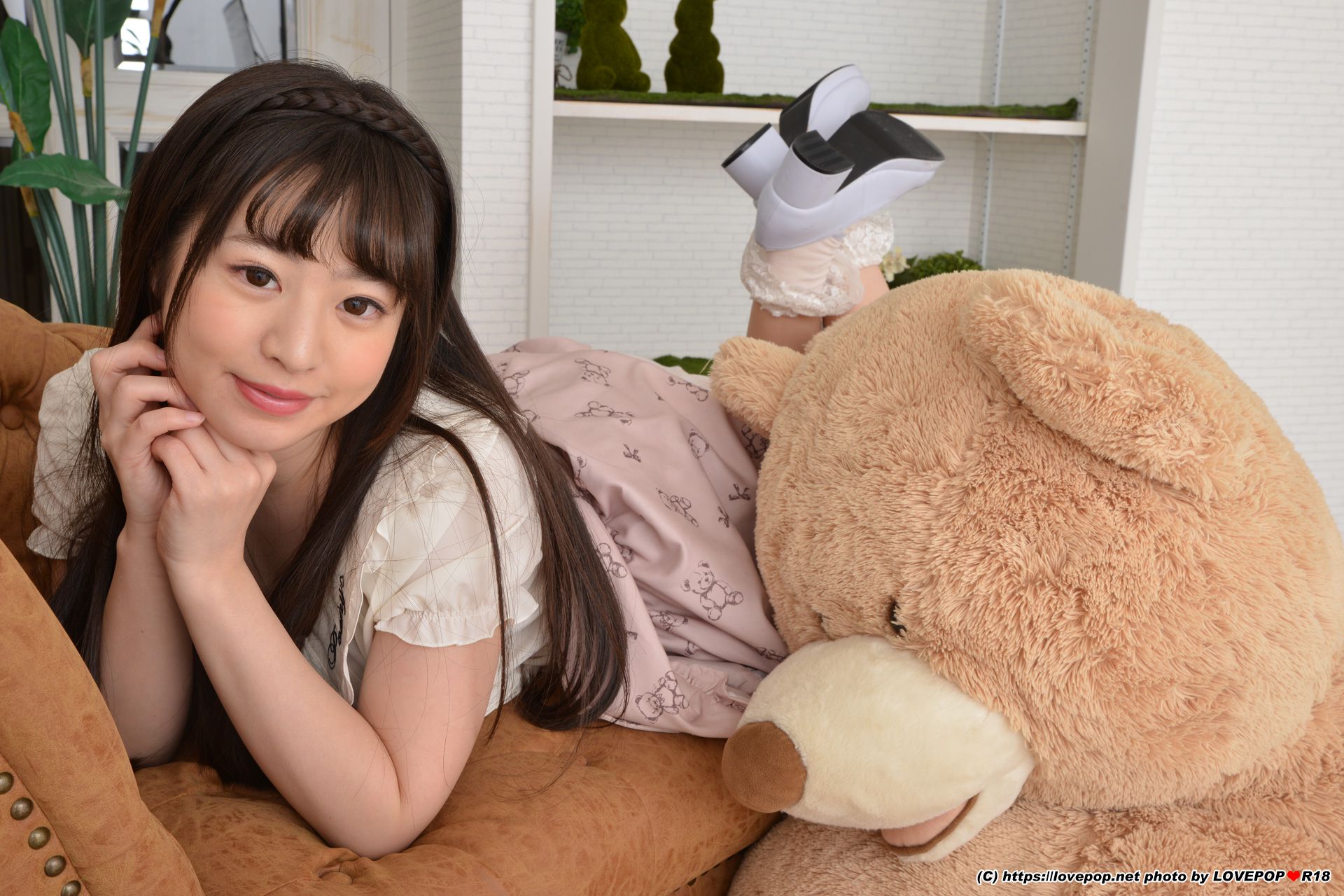 [LOVEPOP] Kanon Momojiri 桃尻かのん Photoset 03