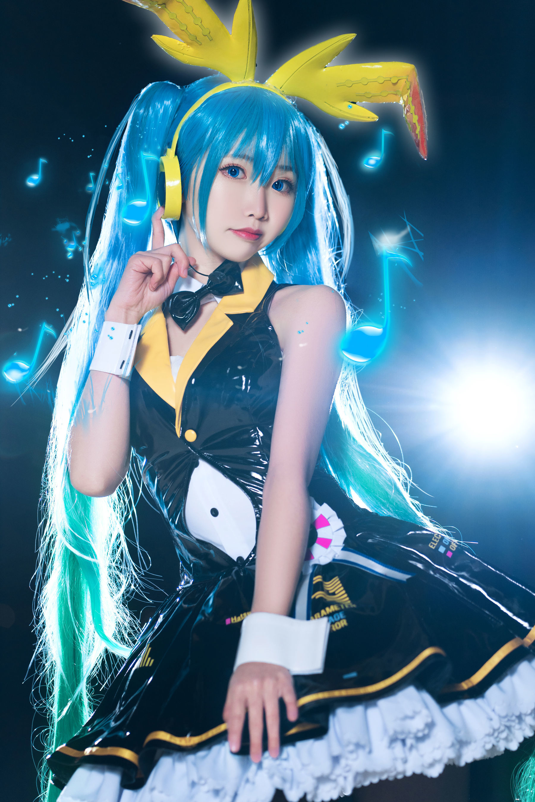 [萝莉COS] 面饼仙儿 - 初音Miku