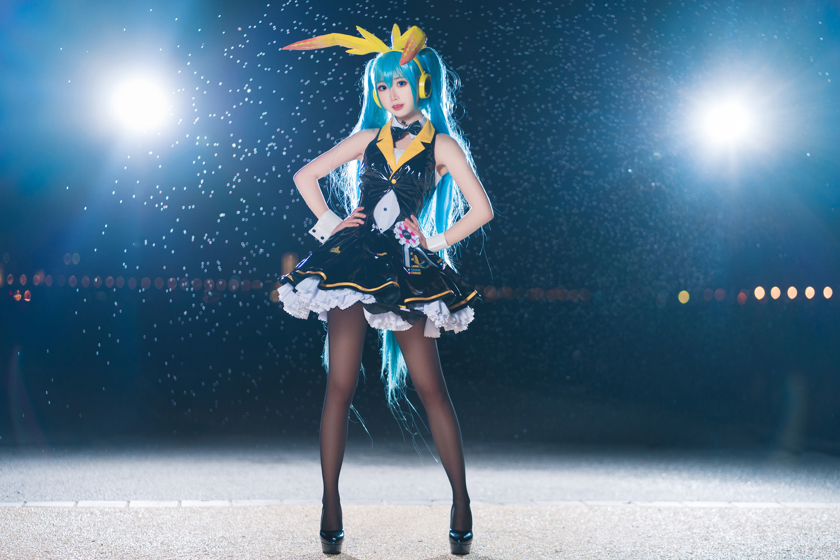[萝莉COS] 面饼仙儿 - 初音Miku