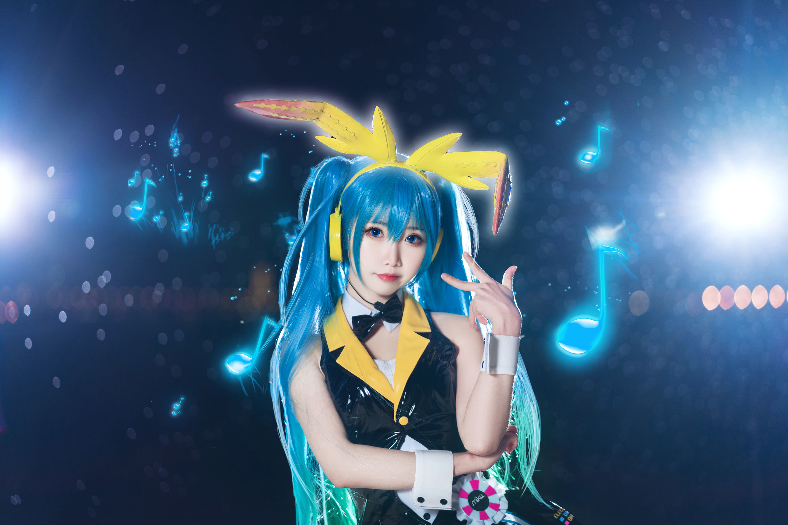 [萝莉COS] 面饼仙儿 - 初音Miku