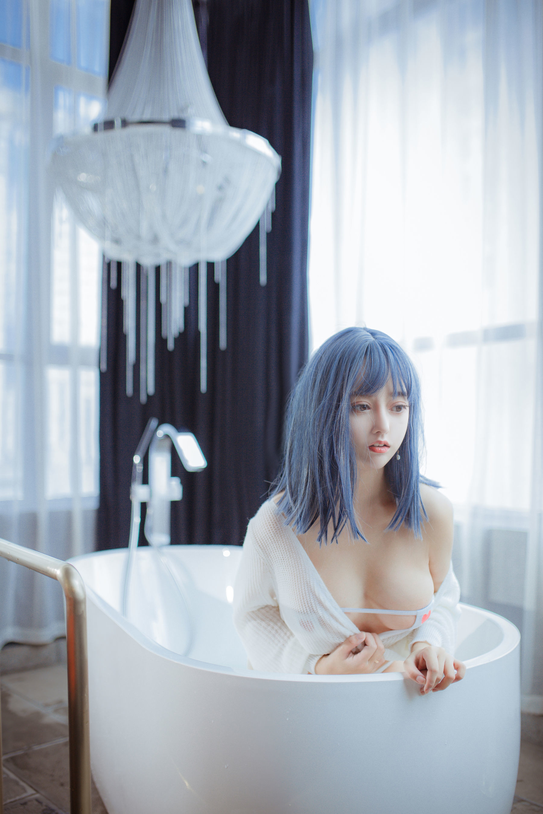 [萝莉COS] 斗鱼米线线sama - 浴缸