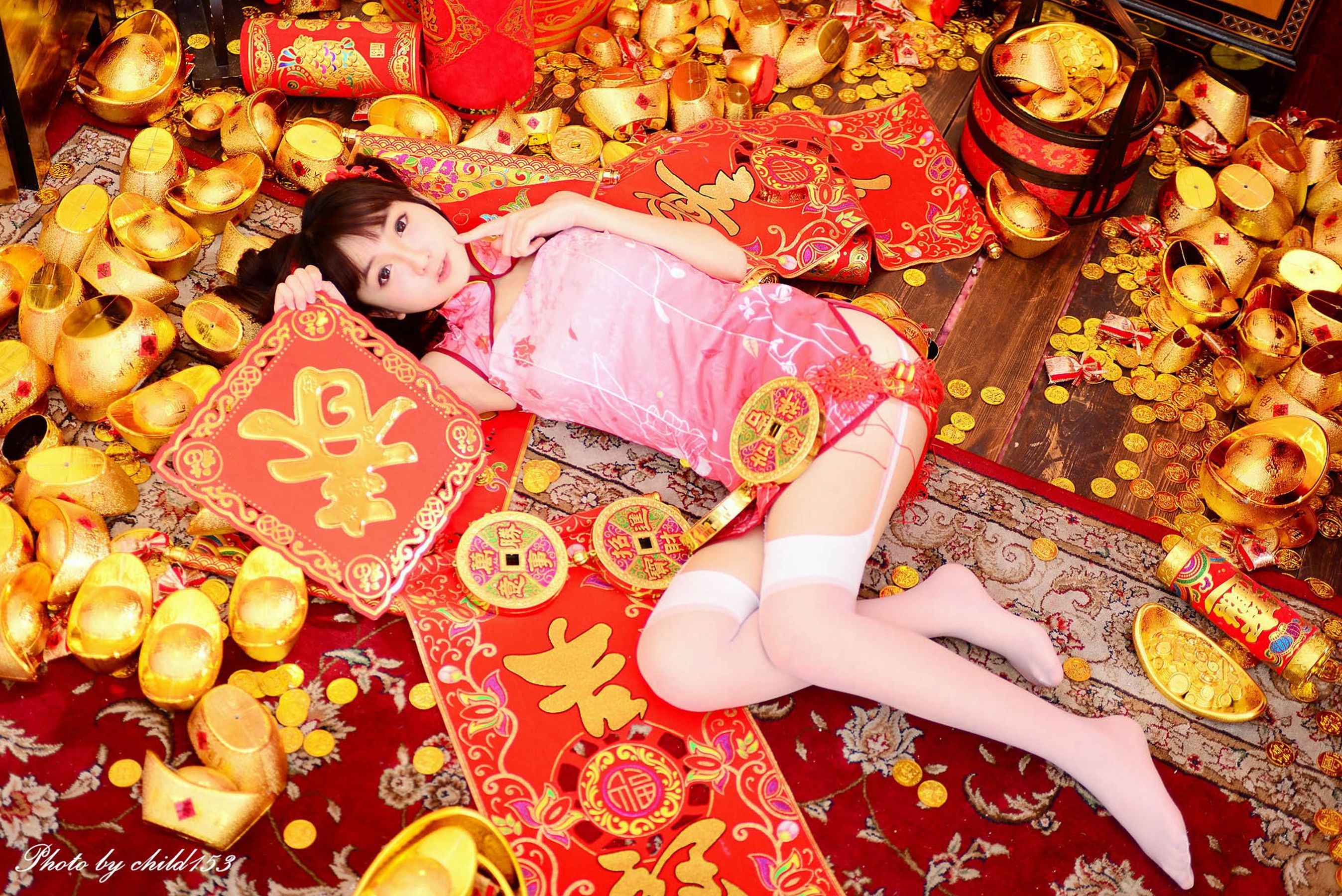 [台湾美女] 刘点点 喜气洋洋