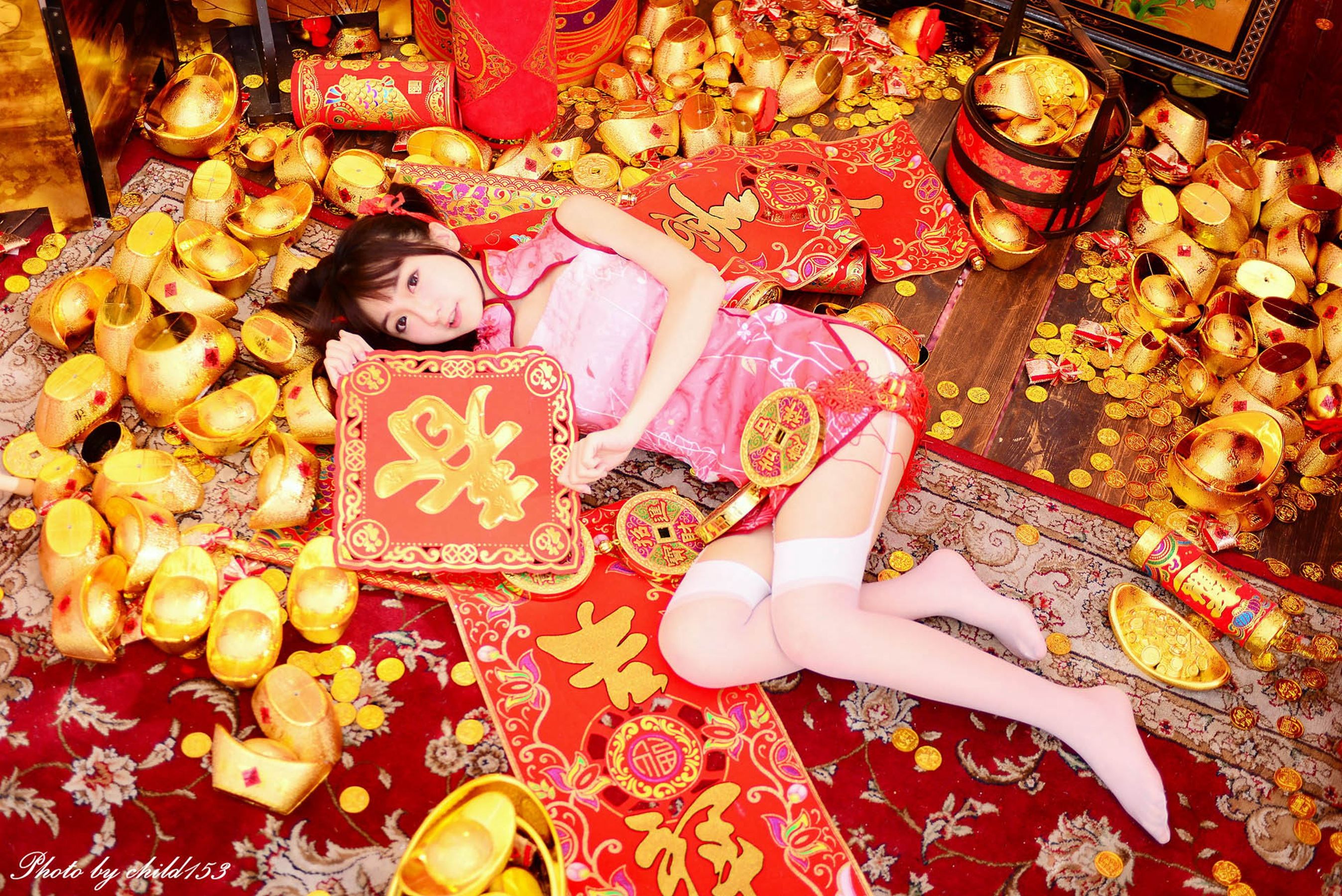[台湾美女] 刘点点 喜气洋洋