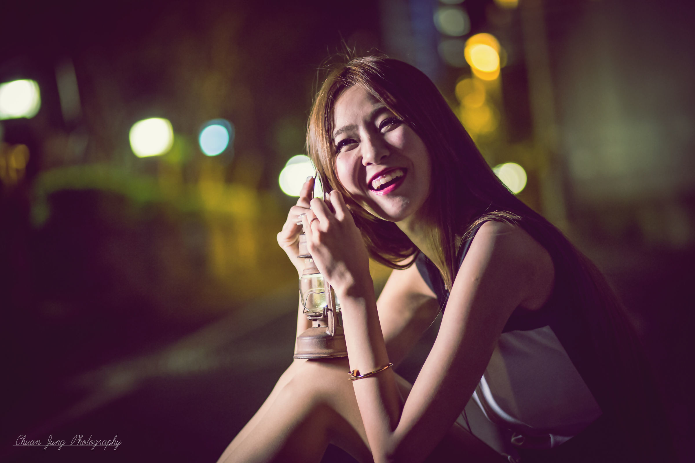 [台湾美女] 小雪Winnie 台北信义区夜拍
