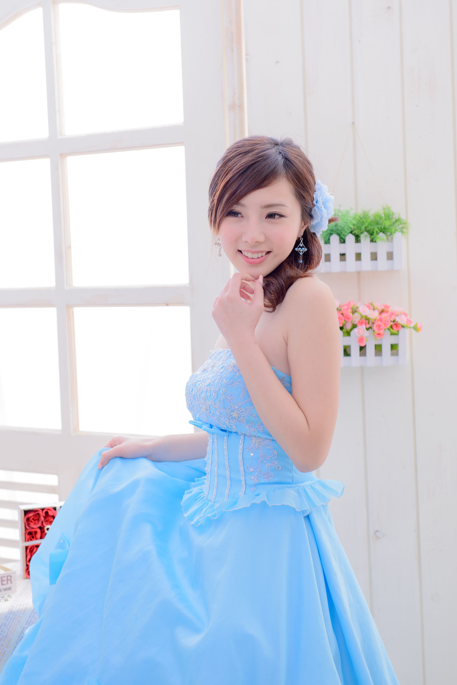 [台湾美女] 陈思颖 蓝白婚纱影集