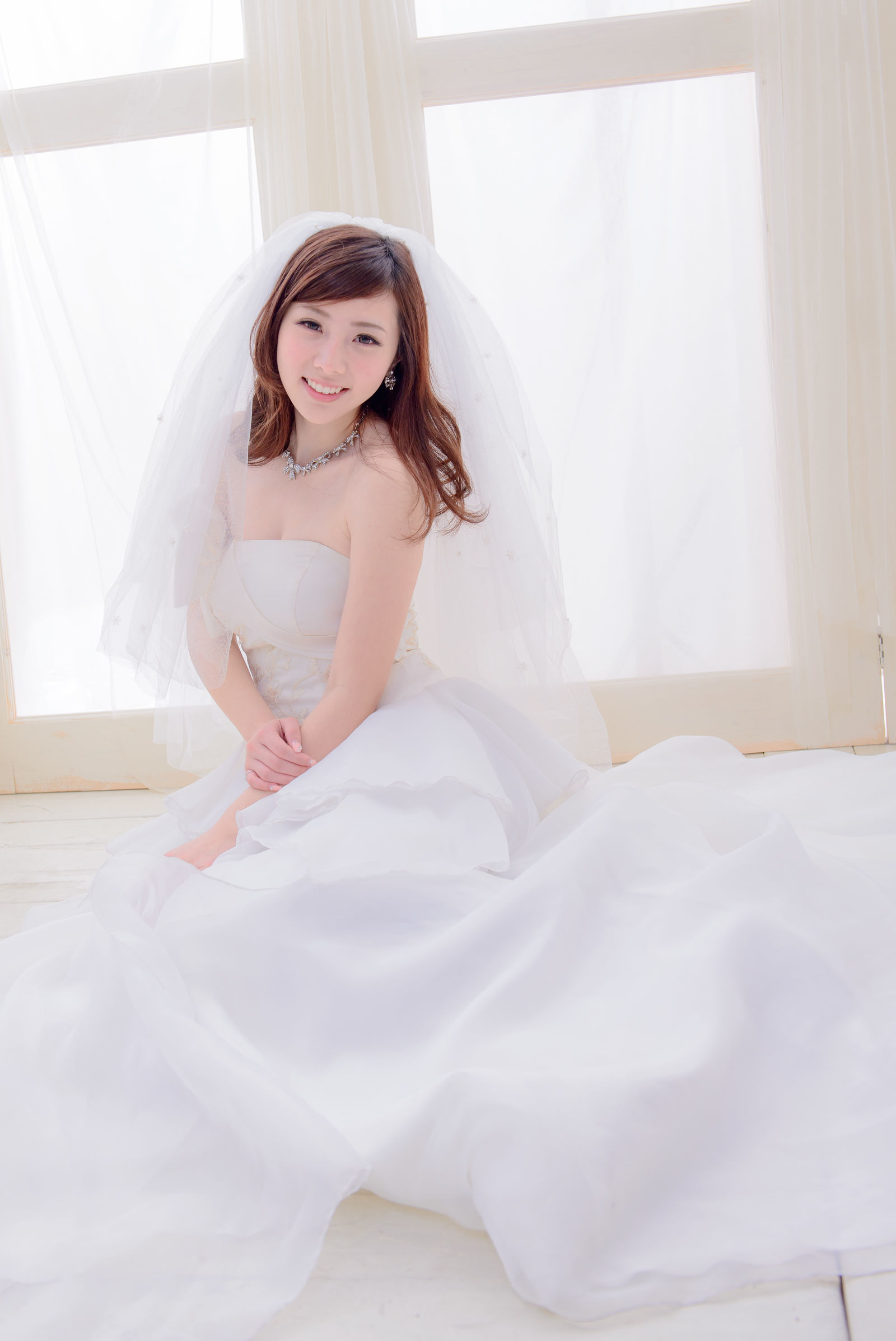 [台湾美女] 陈思颖 蓝白婚纱影集