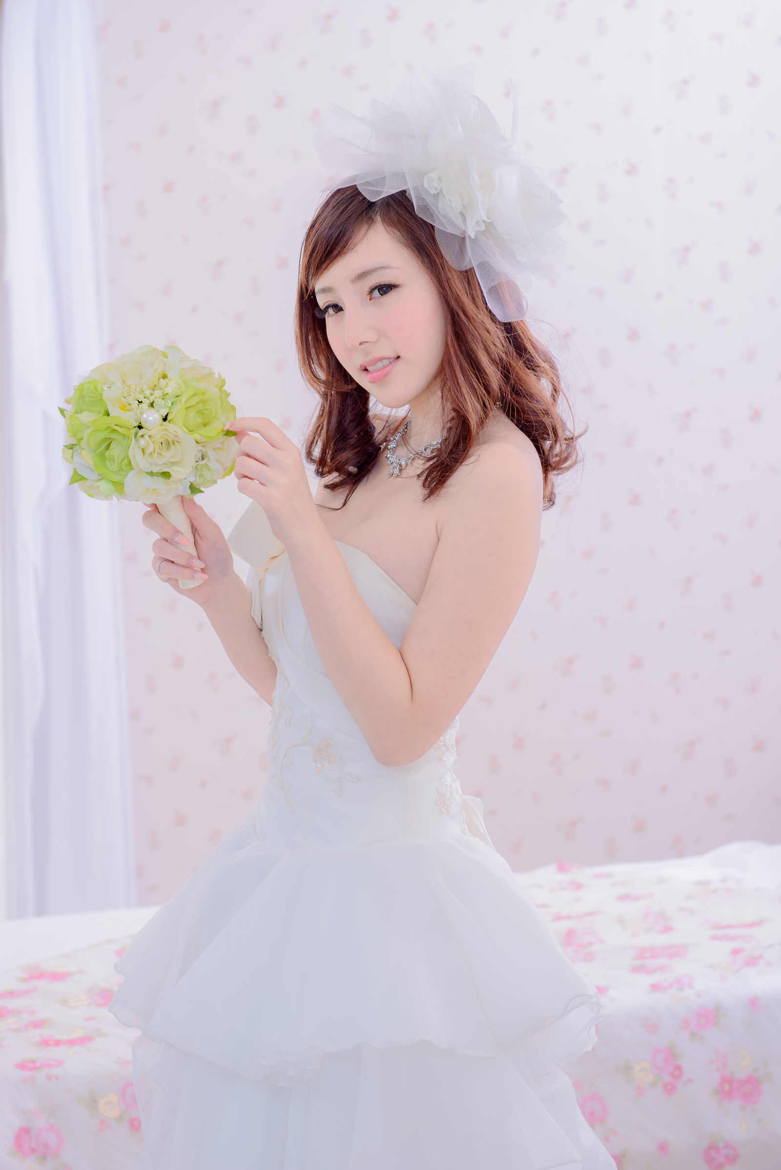 [台湾美女] 陈思颖 蓝白婚纱影集