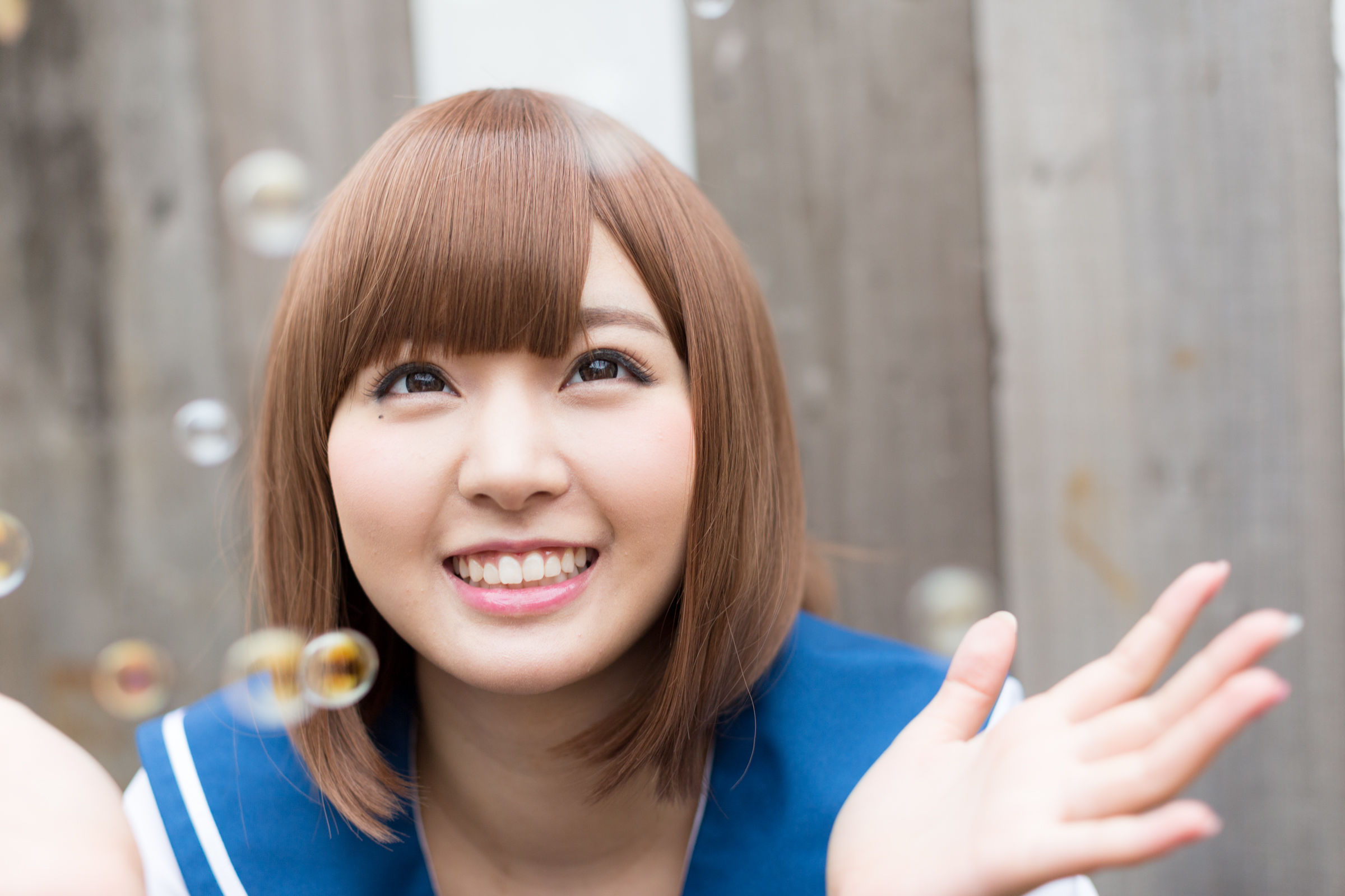 [网络美女] 彩乃なな 新年治愈系福利