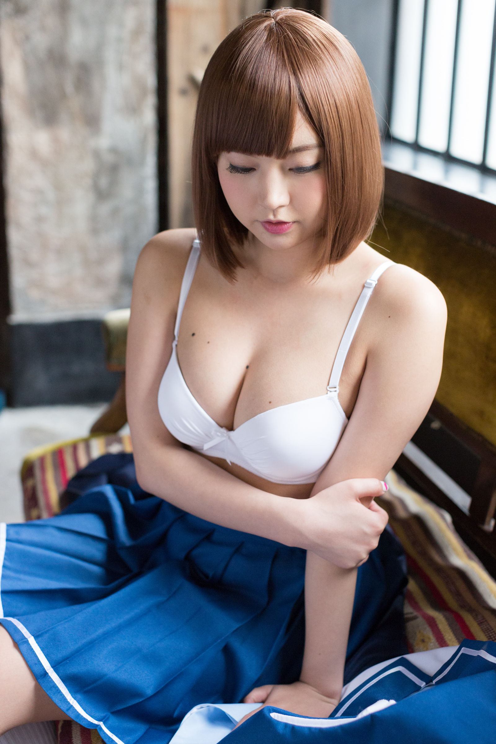 [网络美女] 彩乃なな 新年治愈系福利