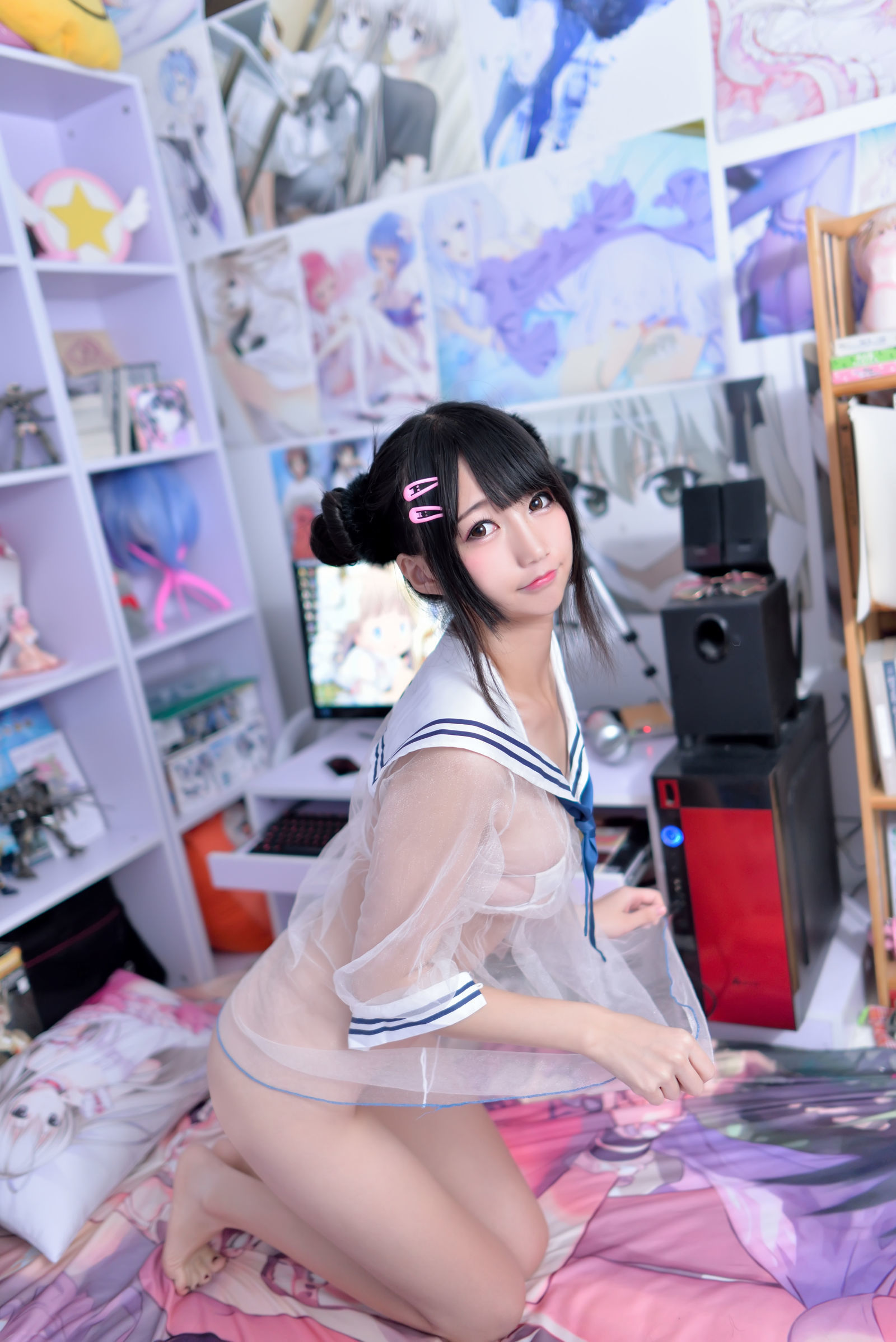 [萝莉COS] Nagesa魔物女本 透视水手服+丁字裤