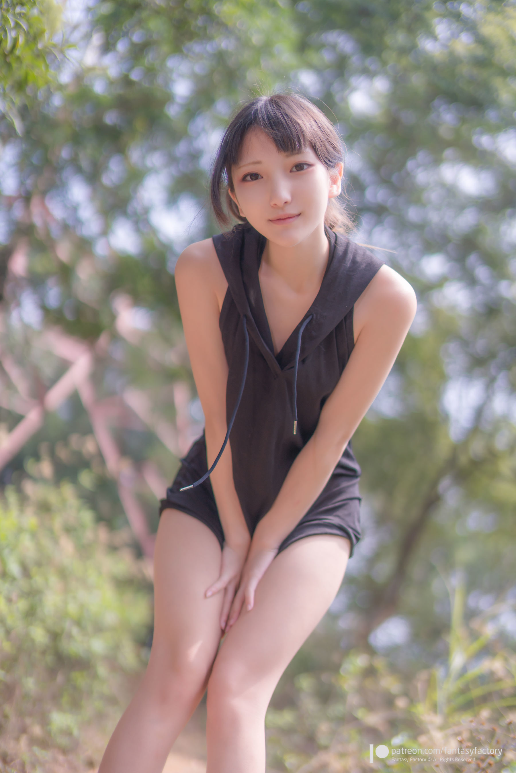[Fantasy Factory] 小丁Cosplay - 单车少女 黑胶 情趣网衫
