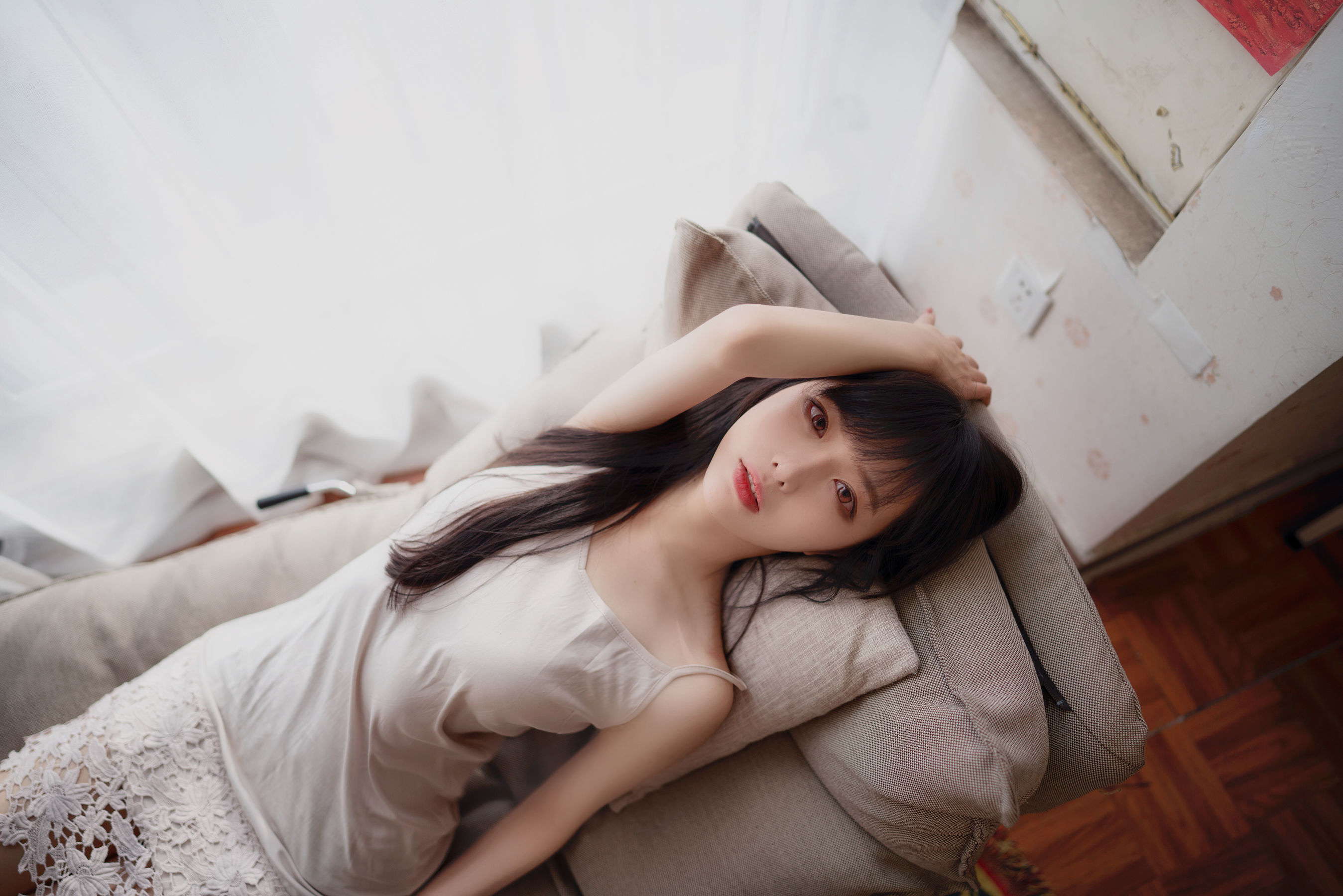 [萝莉COS] Shika小鹿鹿 - 长发姑娘