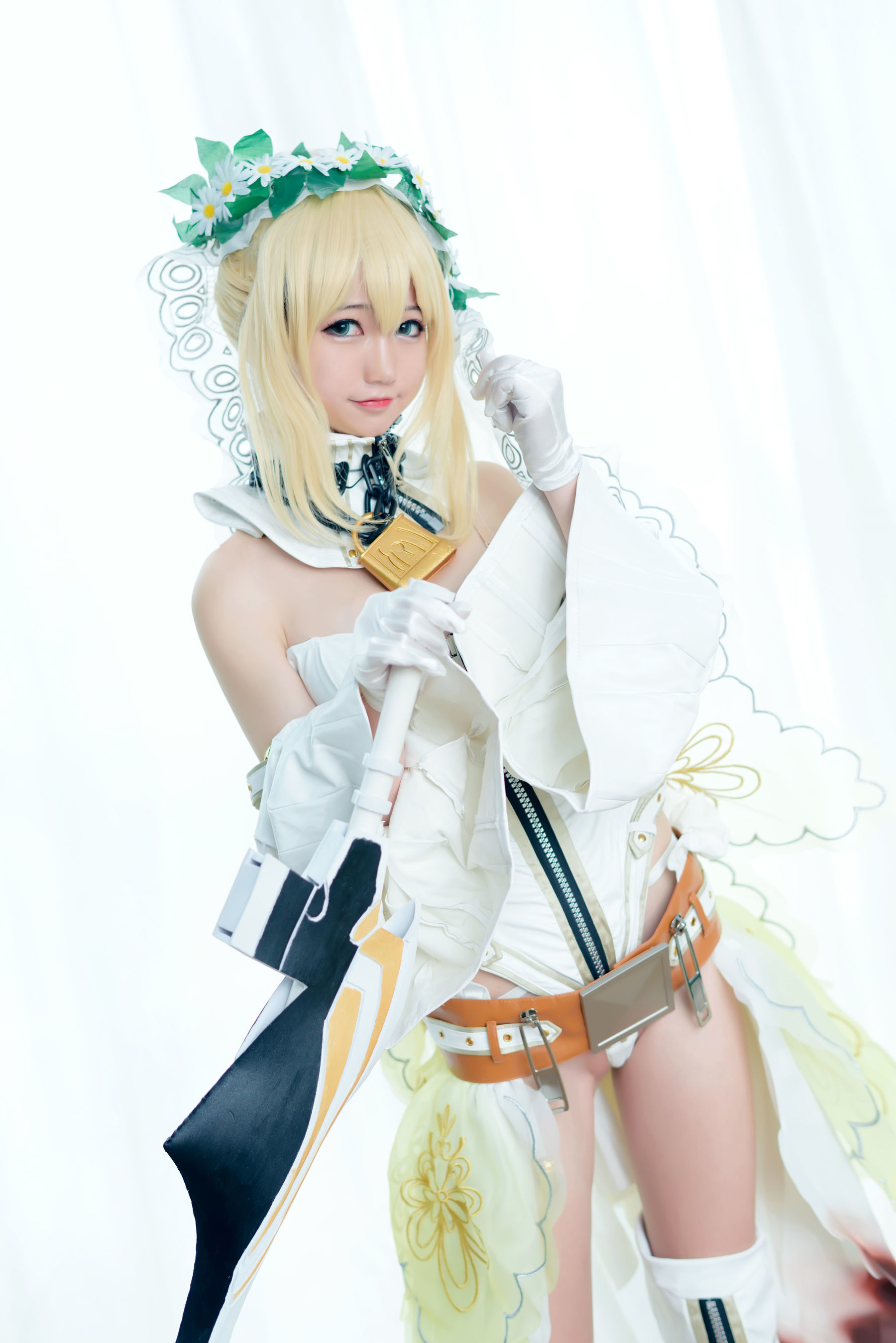[萝莉COS] Nagesa魔物女本 白衣骑士